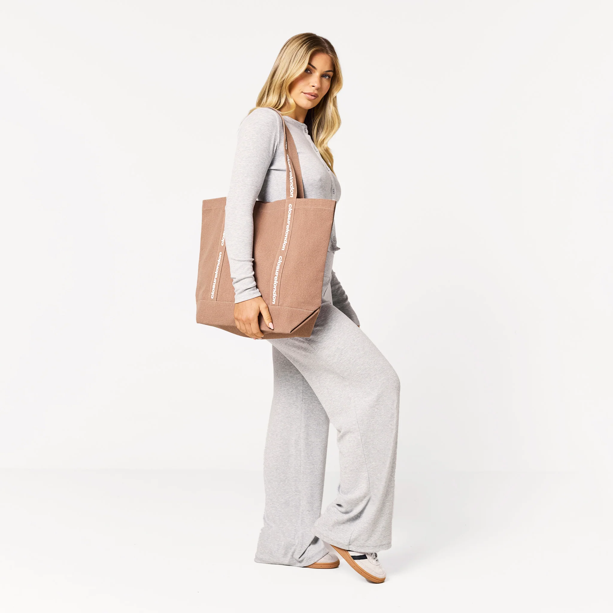 Branded Strap Heavyweight Tote Bag | Washed Brown - Image 3