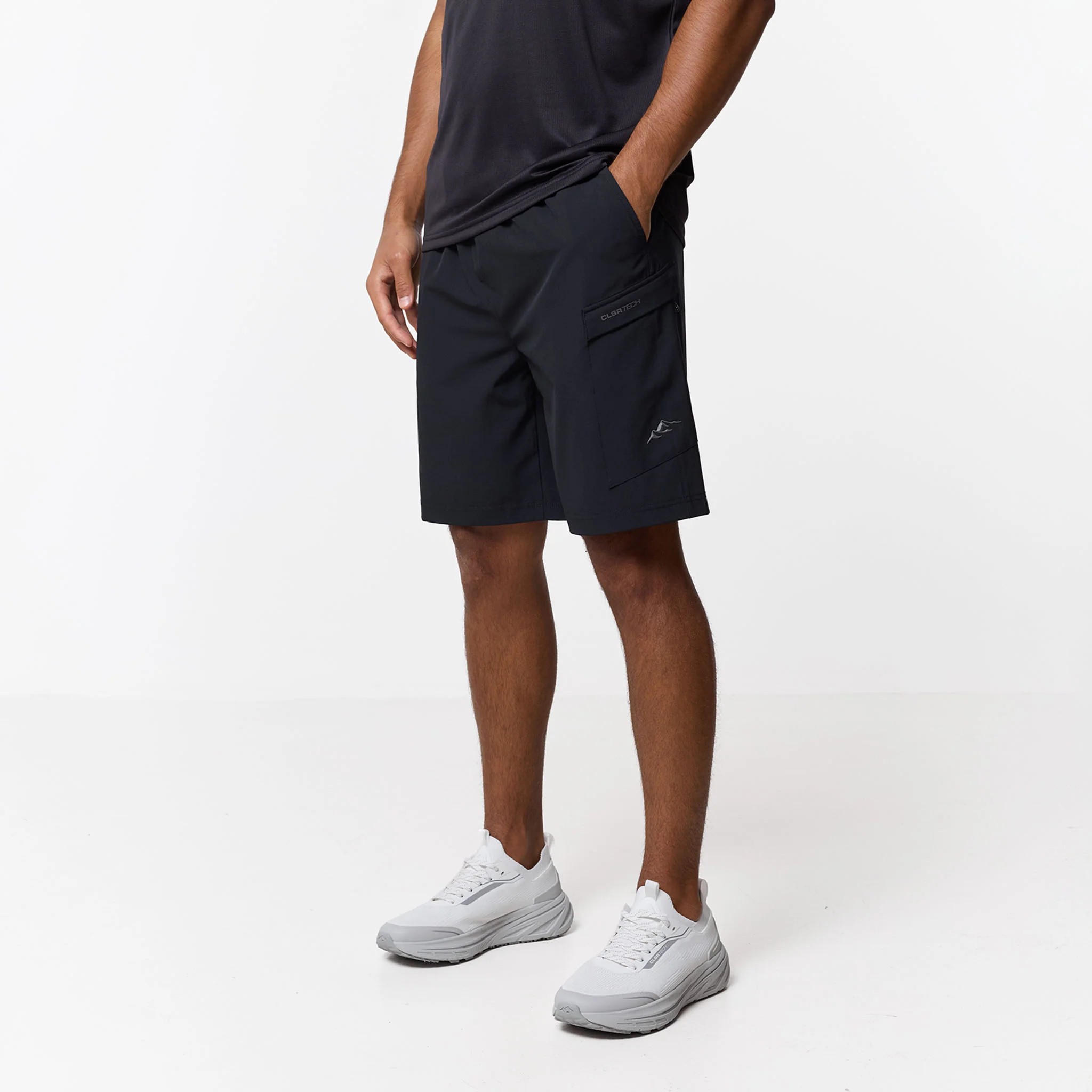 Cargo Performance 9" Short | Black