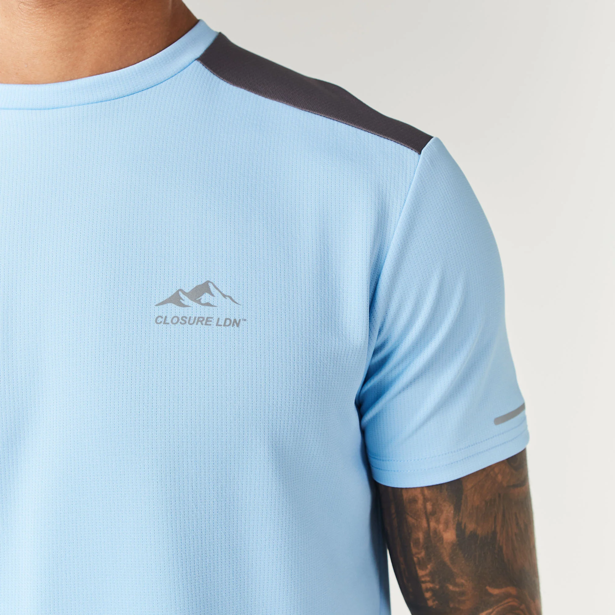 Cut & Sew Training Twinset | Light Blue - Image 6