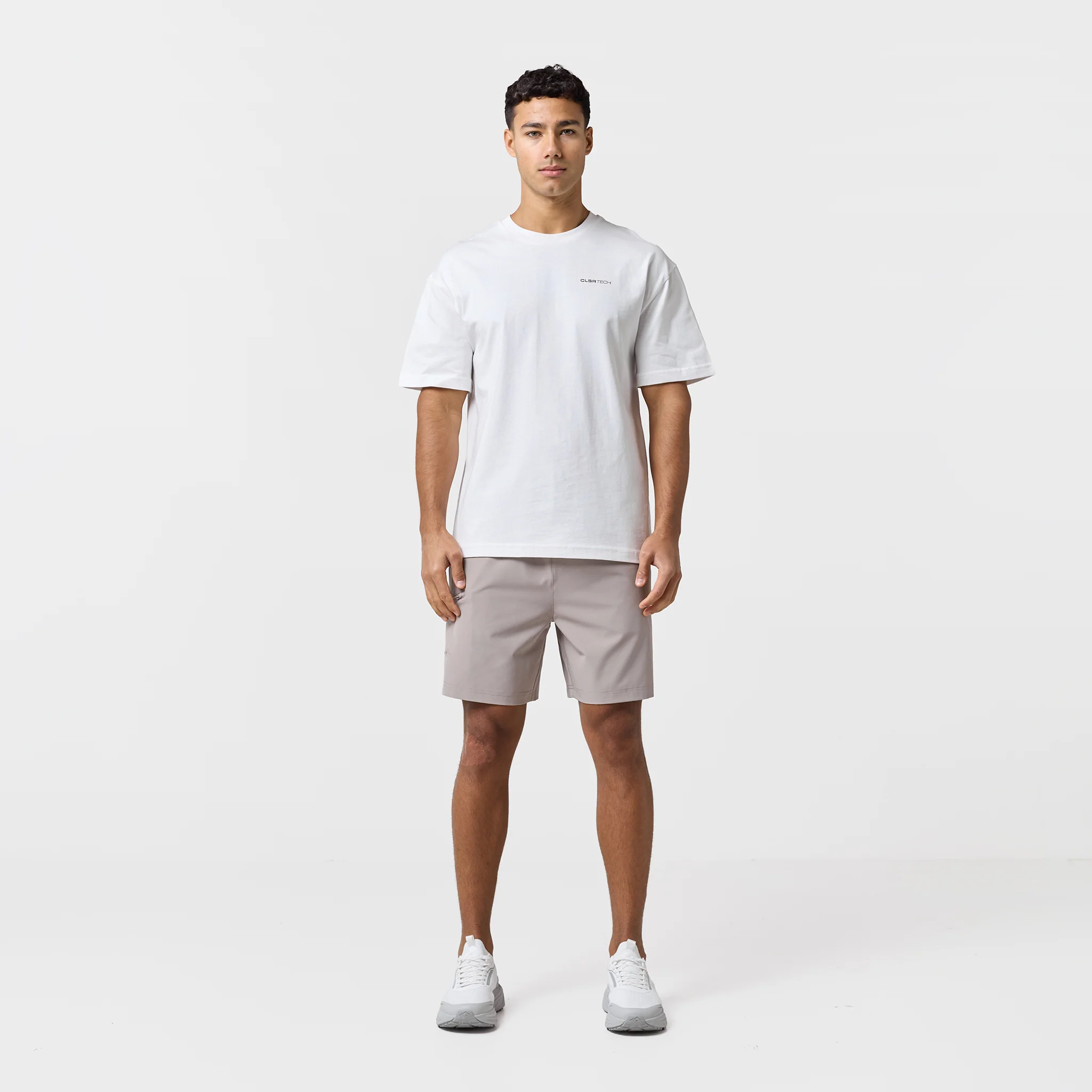 Contours Tech T-Shirt | Off White/Khaki - Image 7