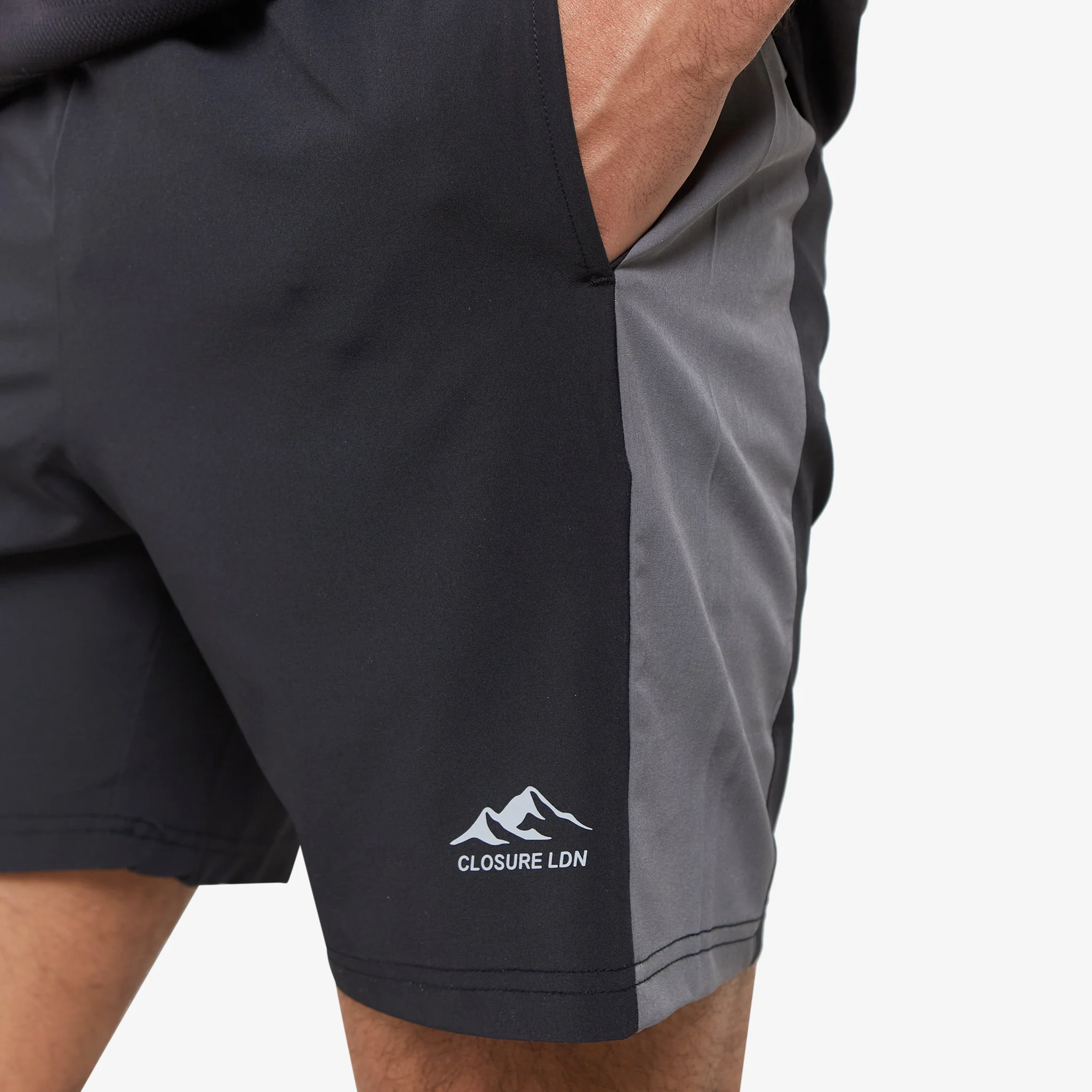 Core Cut & Sew Short | Black/Grey - Image 4