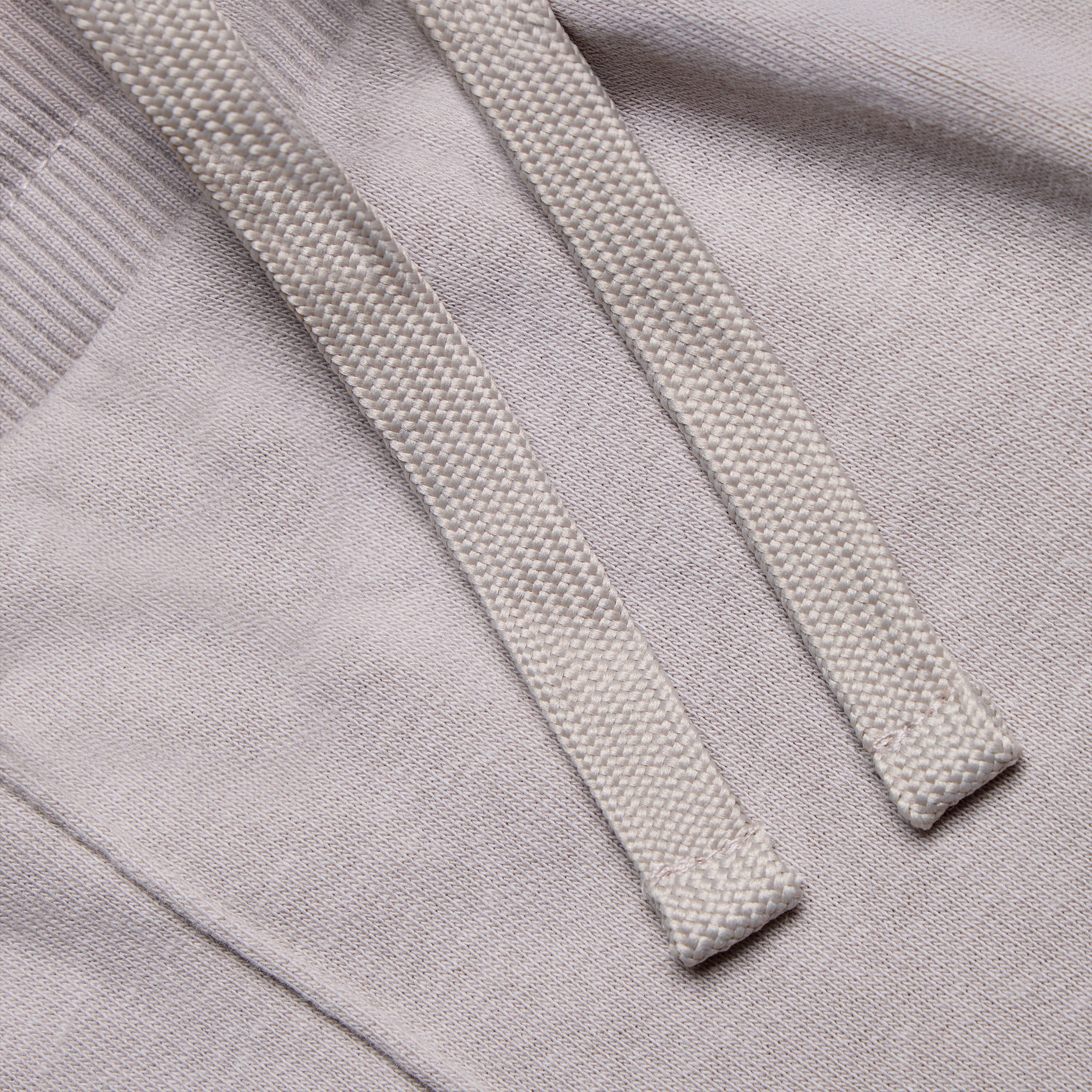 Pleated Core Short | Stone - Image 4