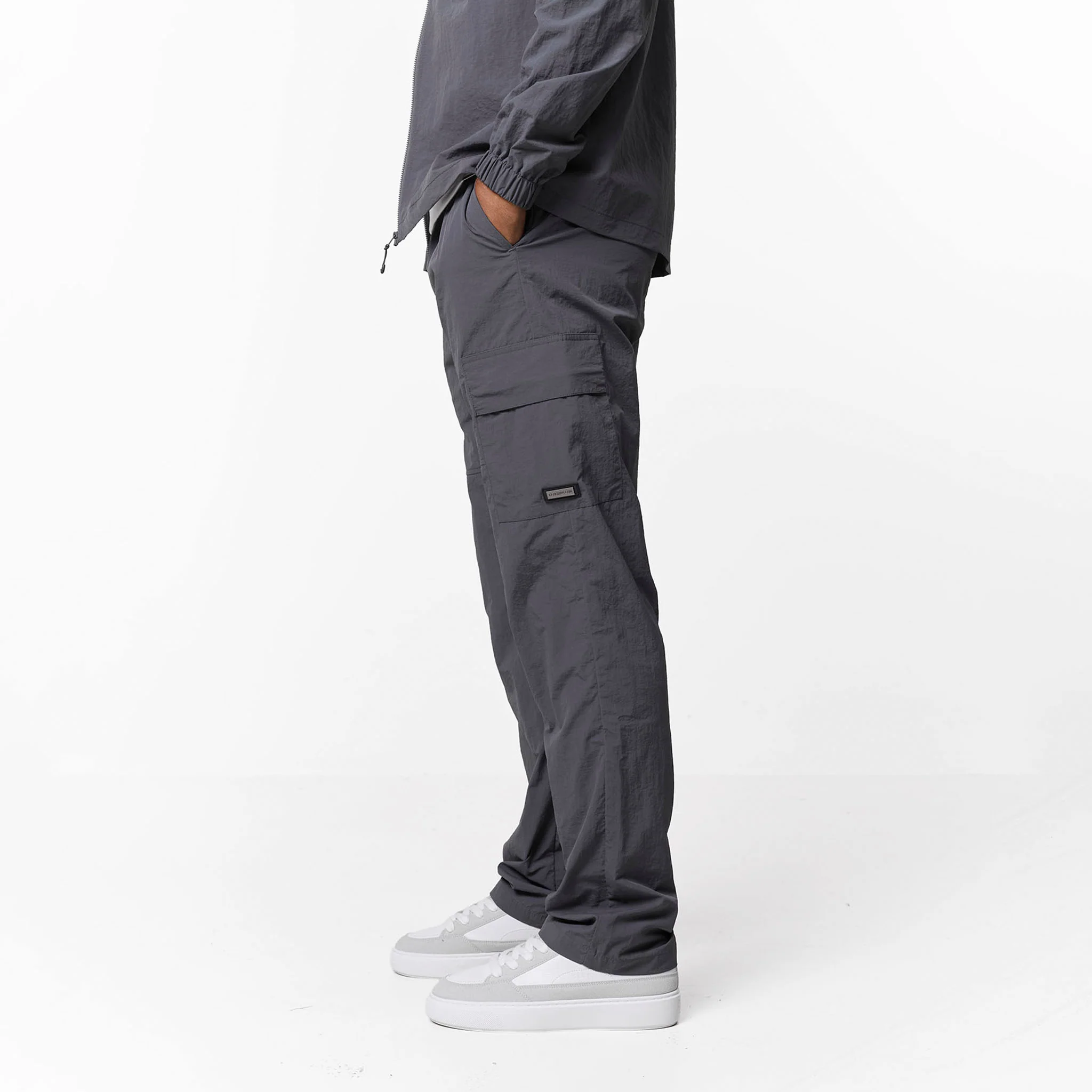 Crinkle Nylon Tech Utility Pant | Charcoal - Image 4