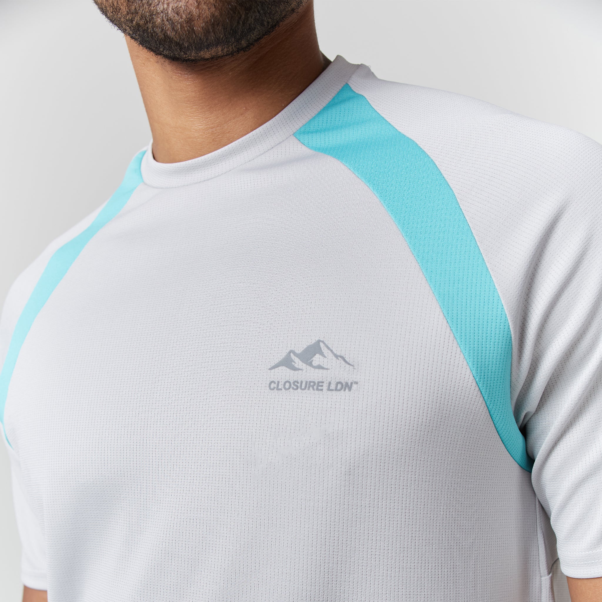 Cut & Sew Stripe Training Twinset I Ice Grey Aqua - Image 3