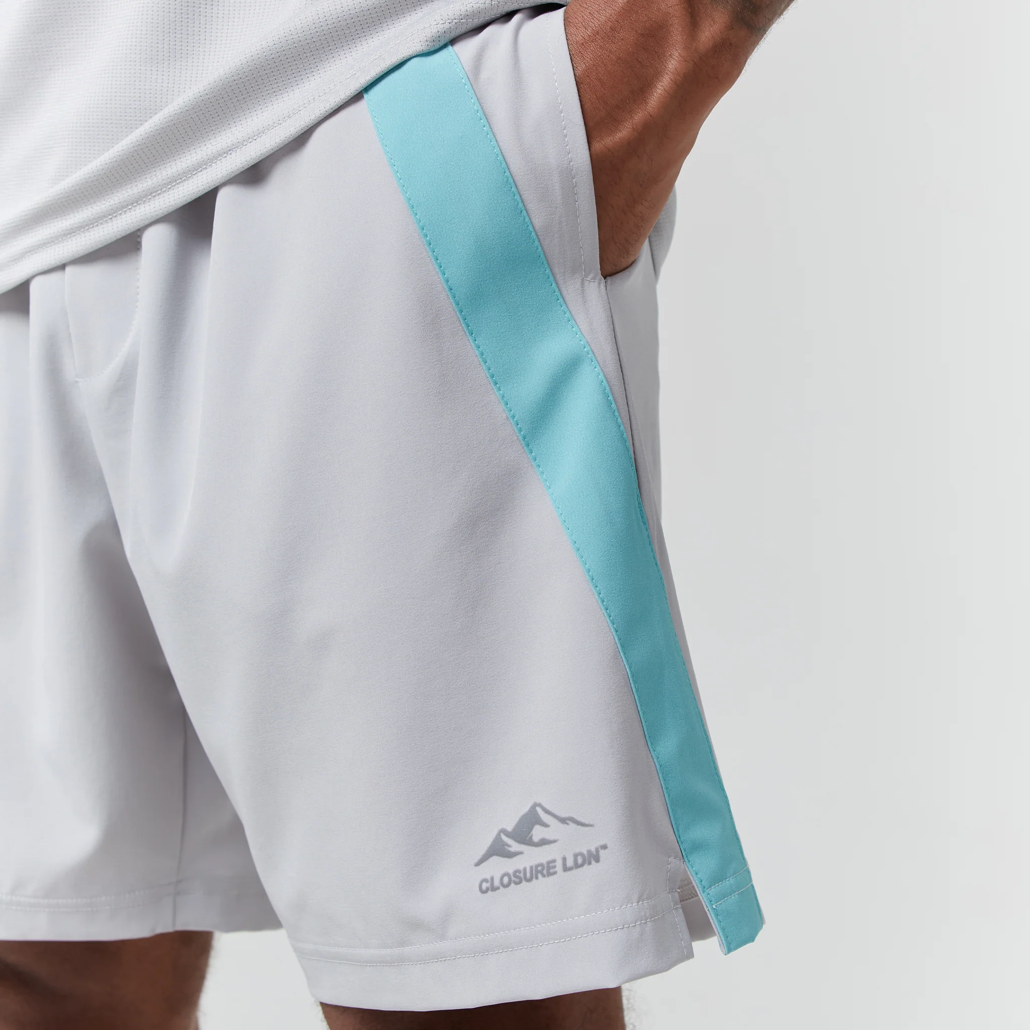 Cut & Sew Stripe Training Twinset I Ice Grey Aqua - Image 6