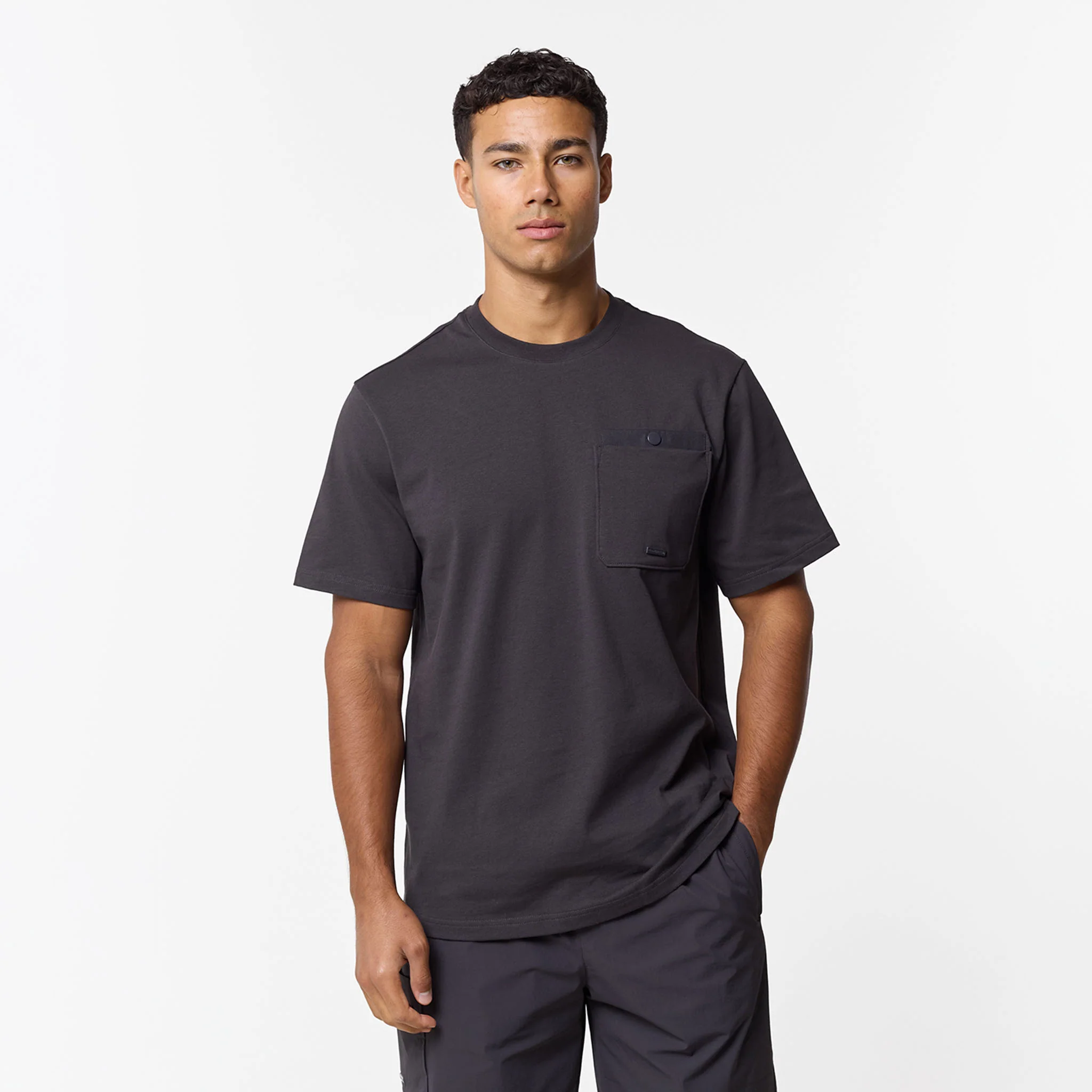 Double Pocket Tech T-Shirt Twinset | Charcoal - Image 8
