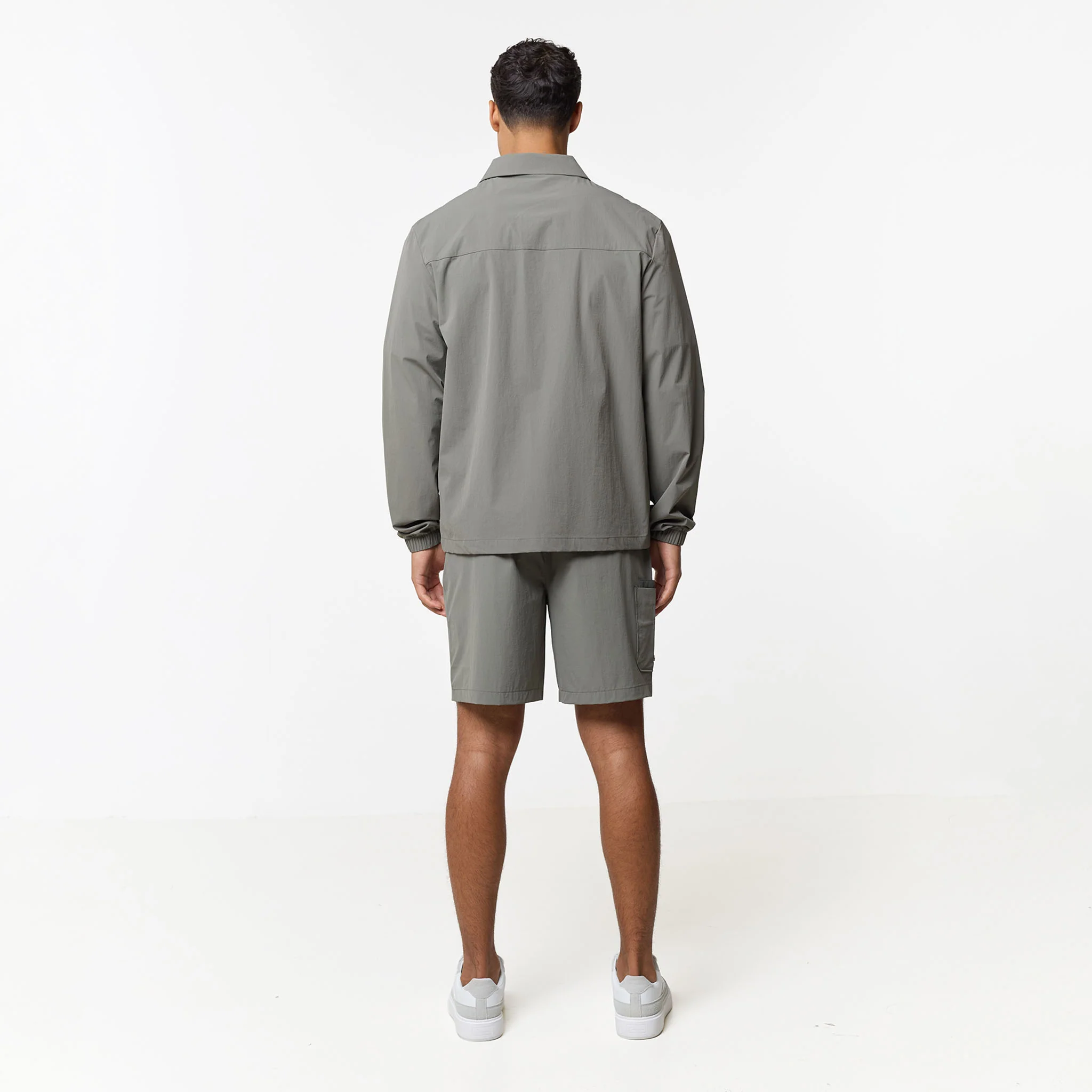 Double Pocket Tech Twinset | Olive - Image 11
