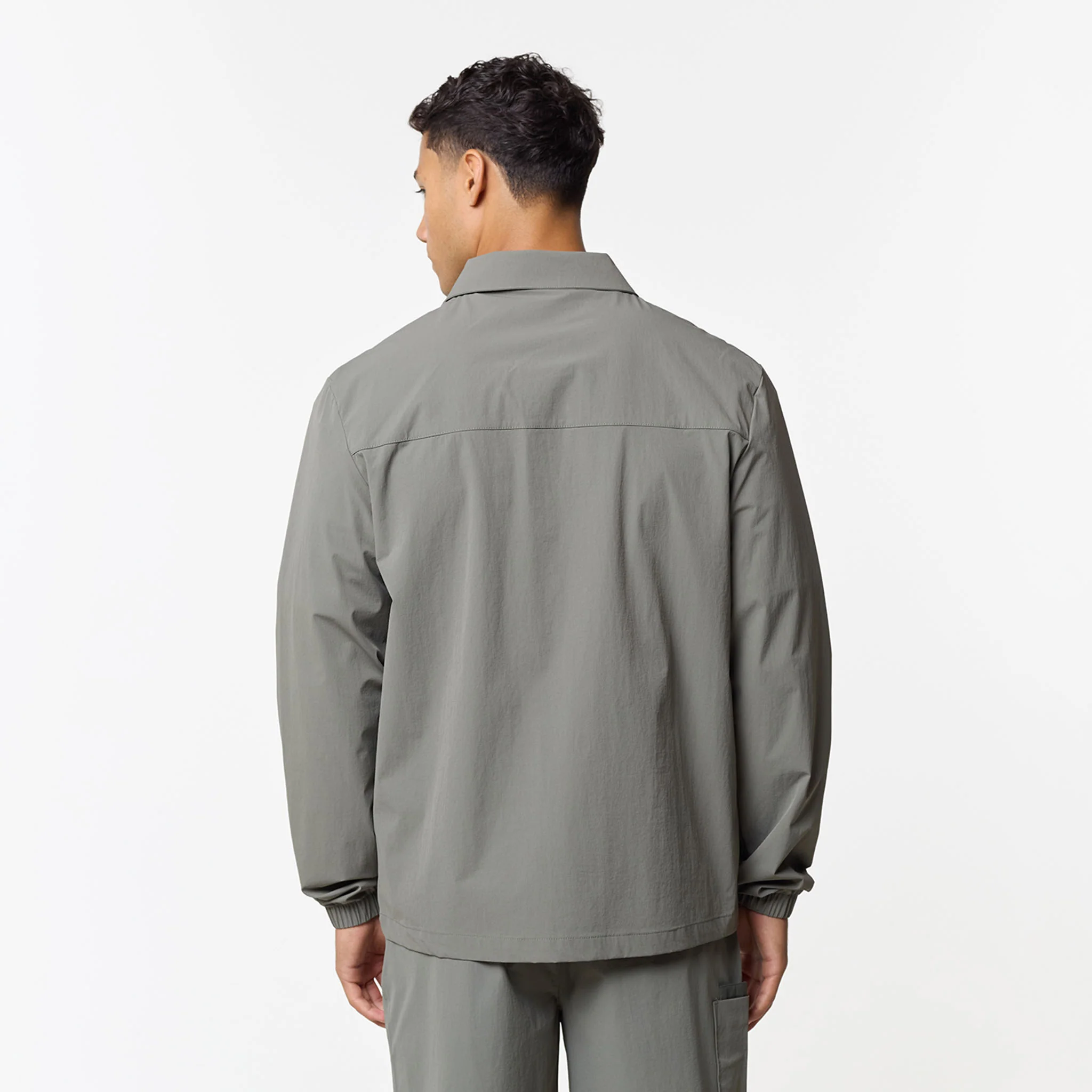 Double Pocket Tech Twinset | Olive - Image 12