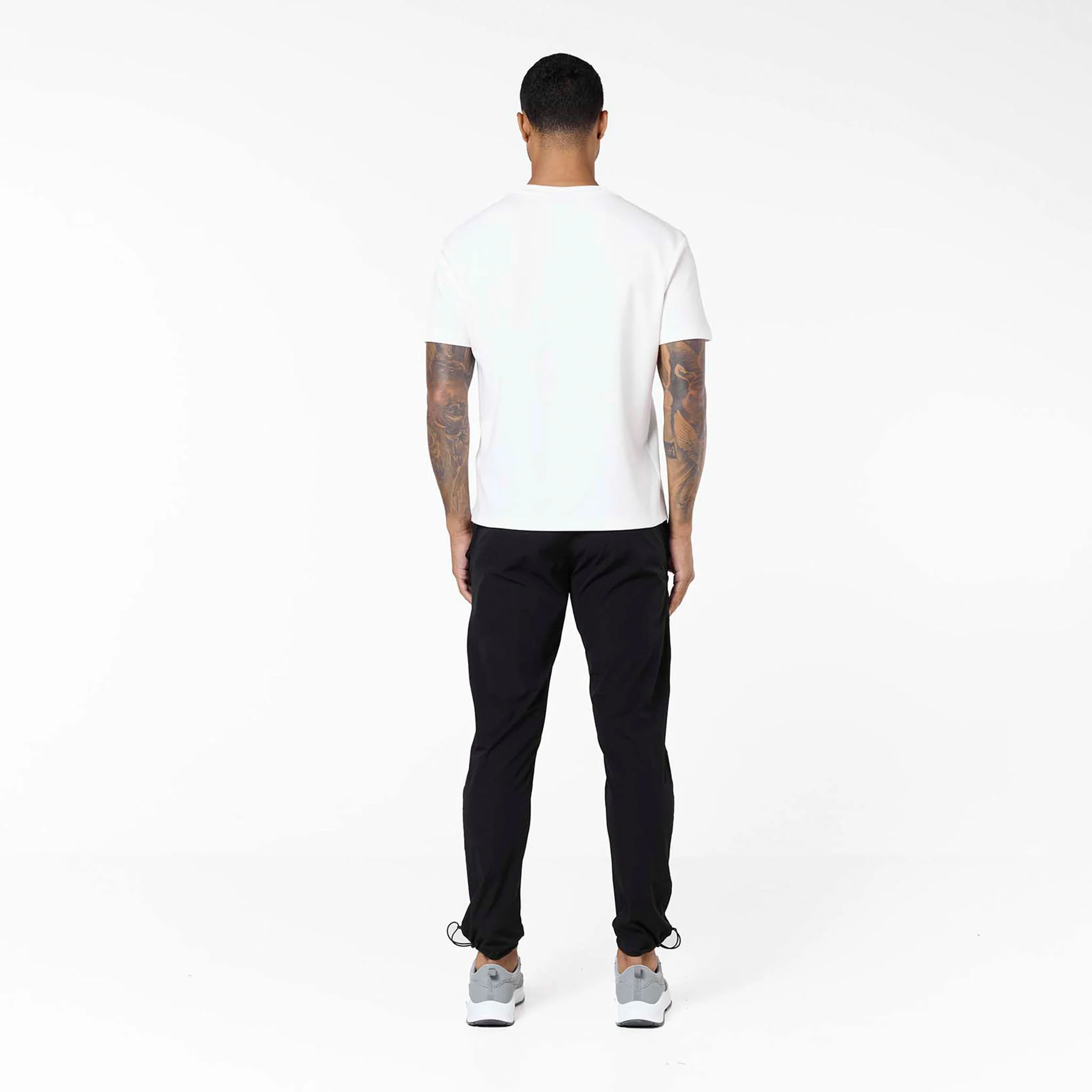 Essential Open Hem Tech Pant | Black - Image 6