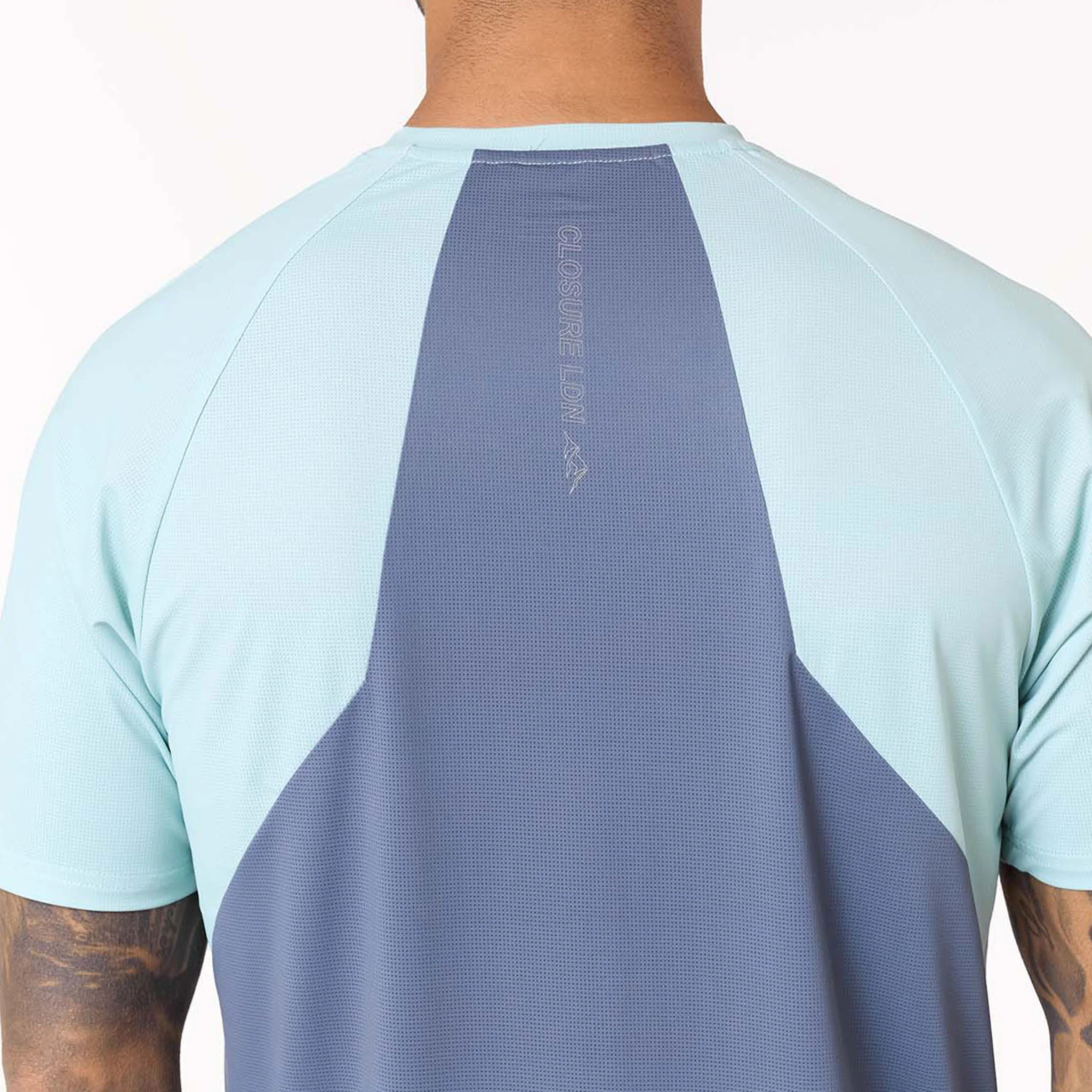 Gradient Motion T-Shirt | Charcoal/Mint - Image 9