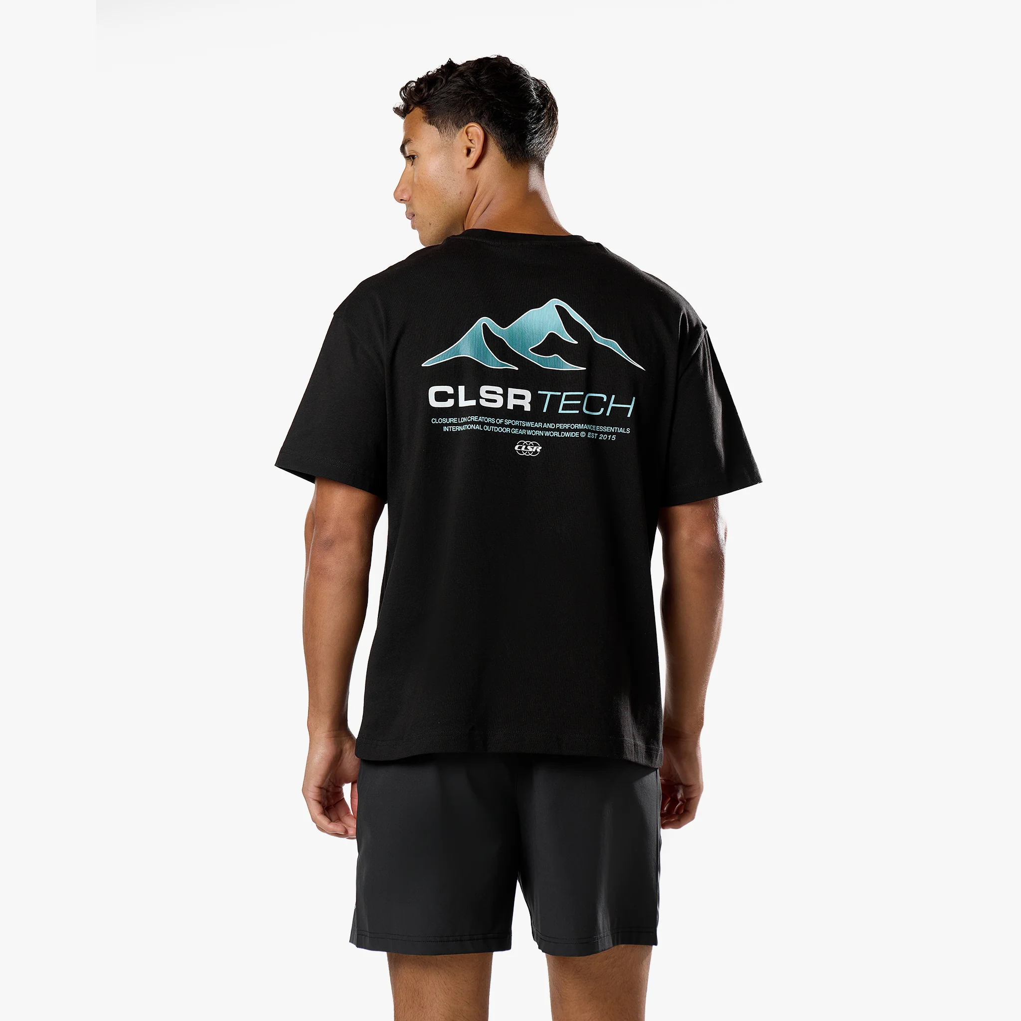 Gradient Mountain Tech T-Shirt | Black