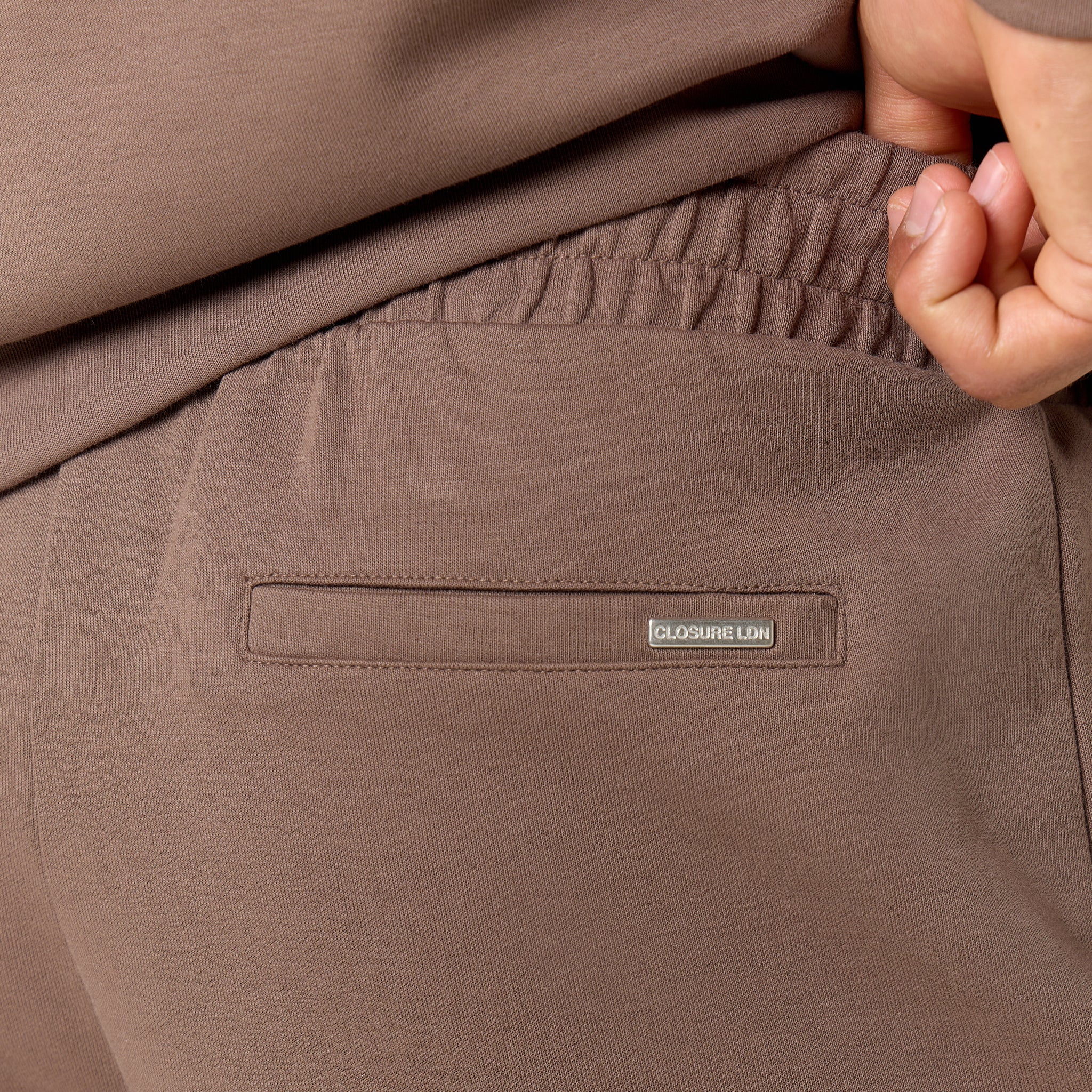 Interlock FZ Funnel Neck Twinset | Warm Brown - Image 11