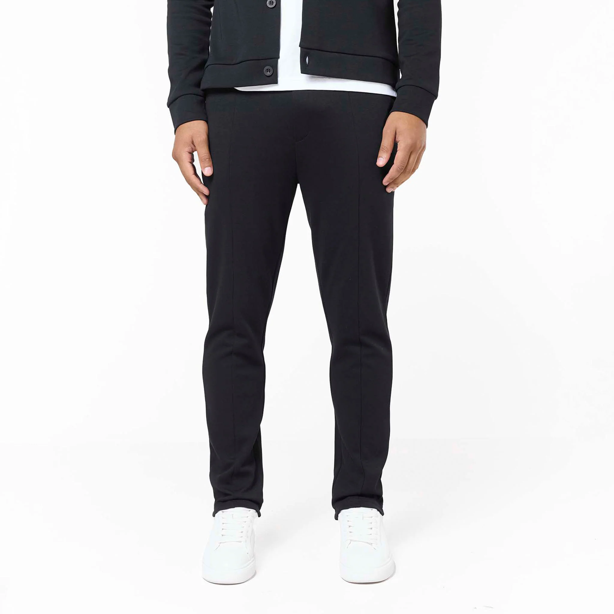 Interlock Smart Slim Fit Jogger | Black - Image 4