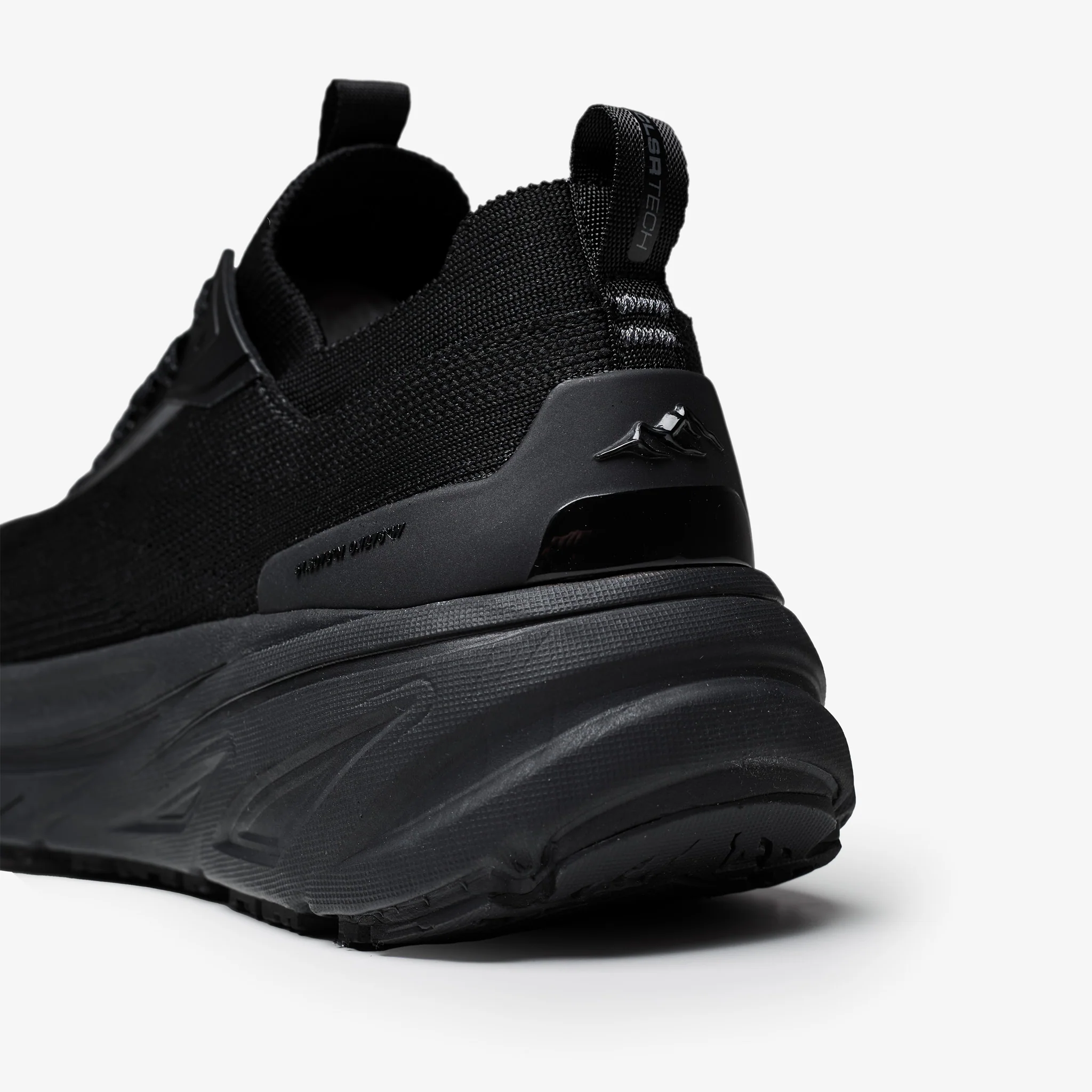 Performance Trainer | Triple Black - Image 7