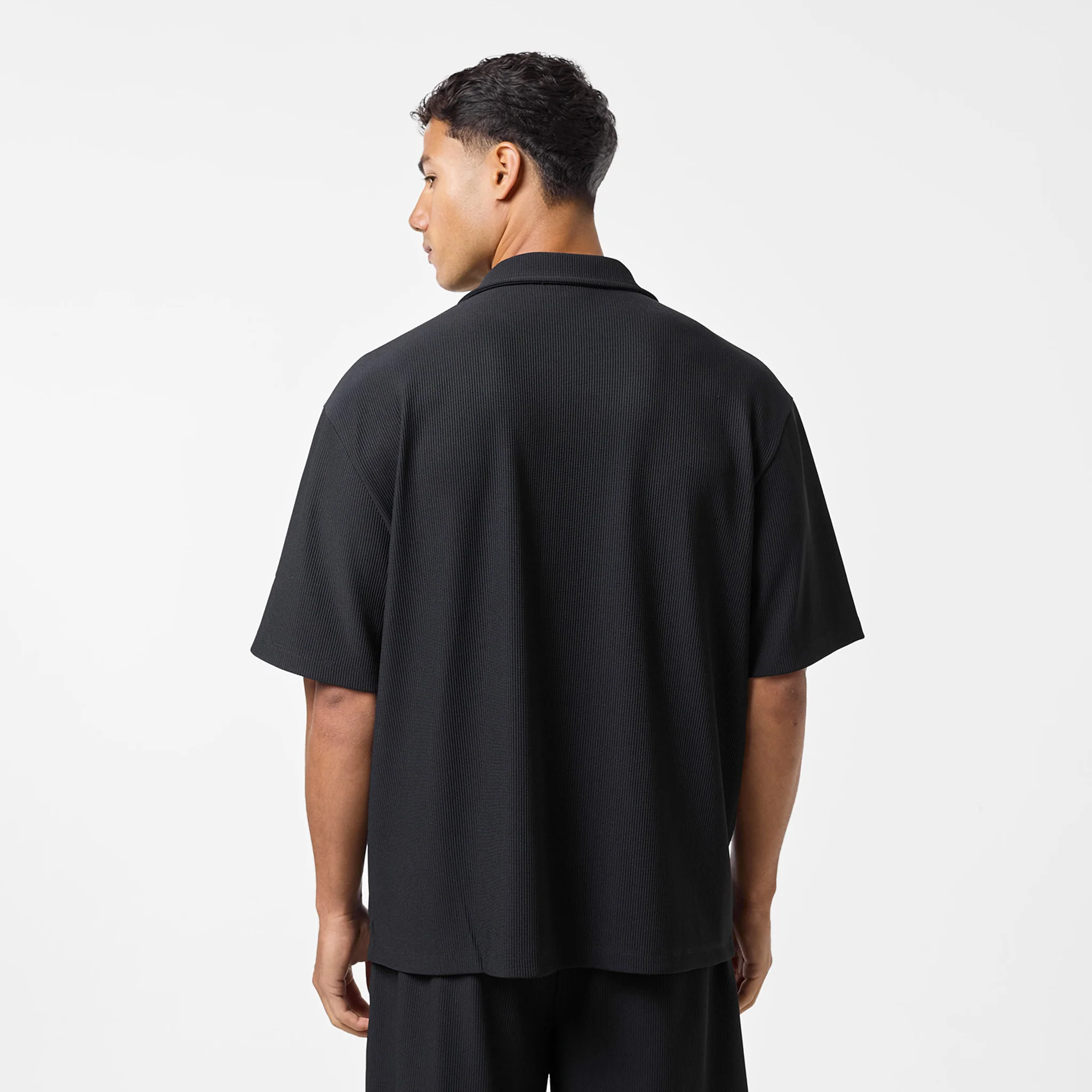 Pleated Shirt | Black - Image 8