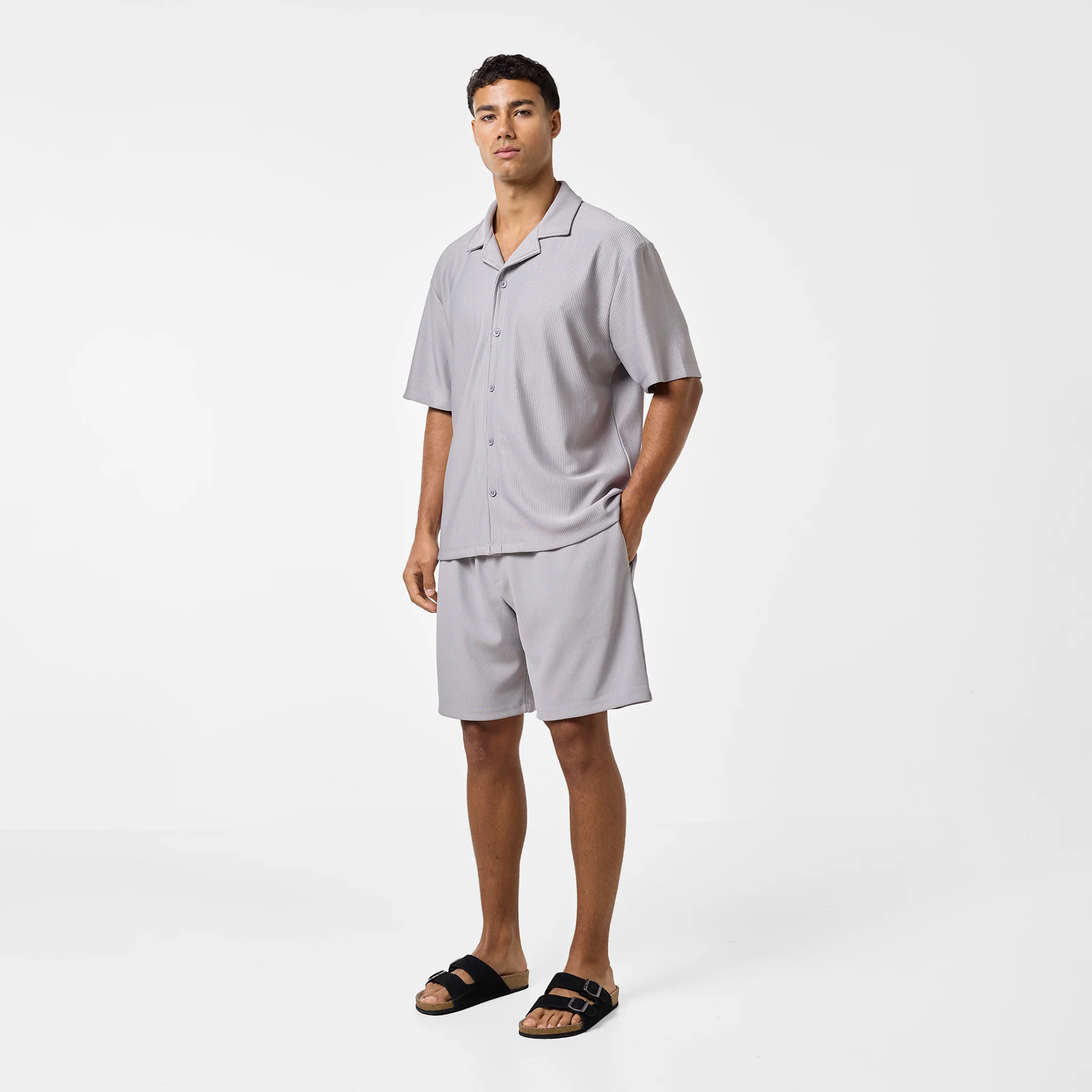 Pleated Short | Frost Grey - Image 3