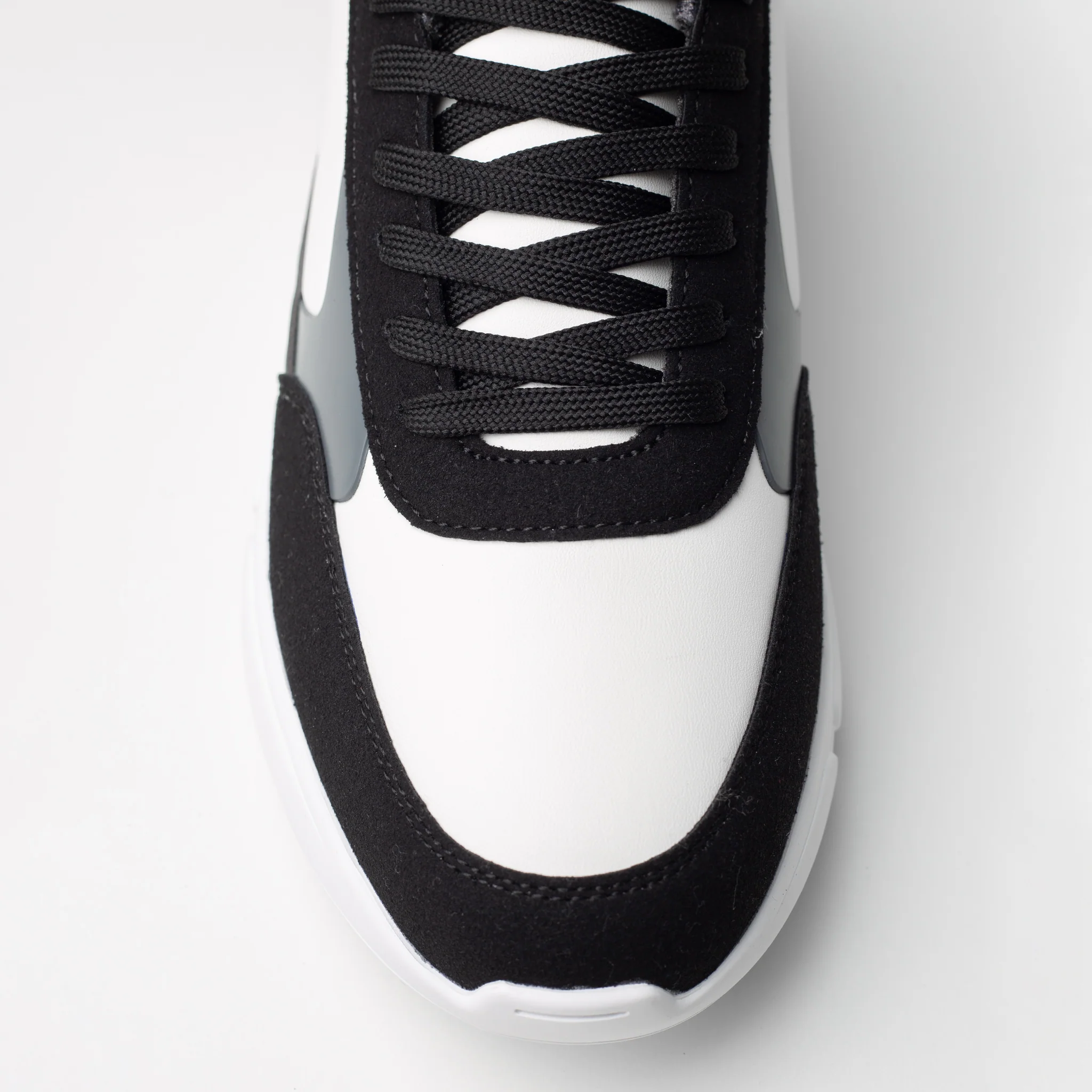 Premium LTHR Runner | White/Black - Image 8