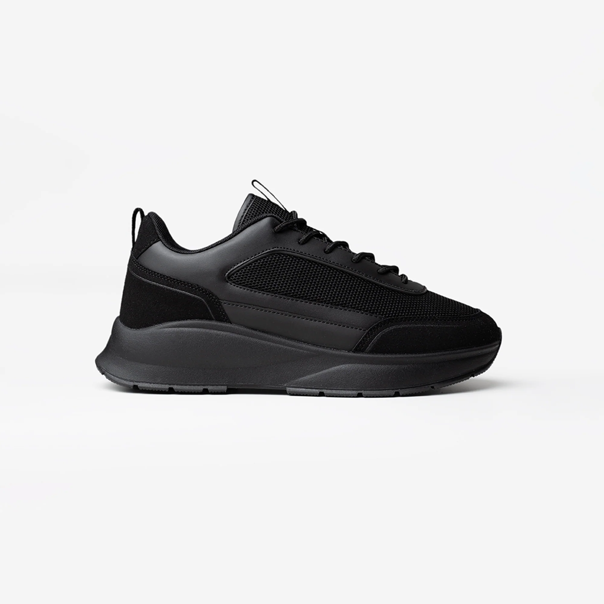 Premium Tech Runner | Black - Image 3