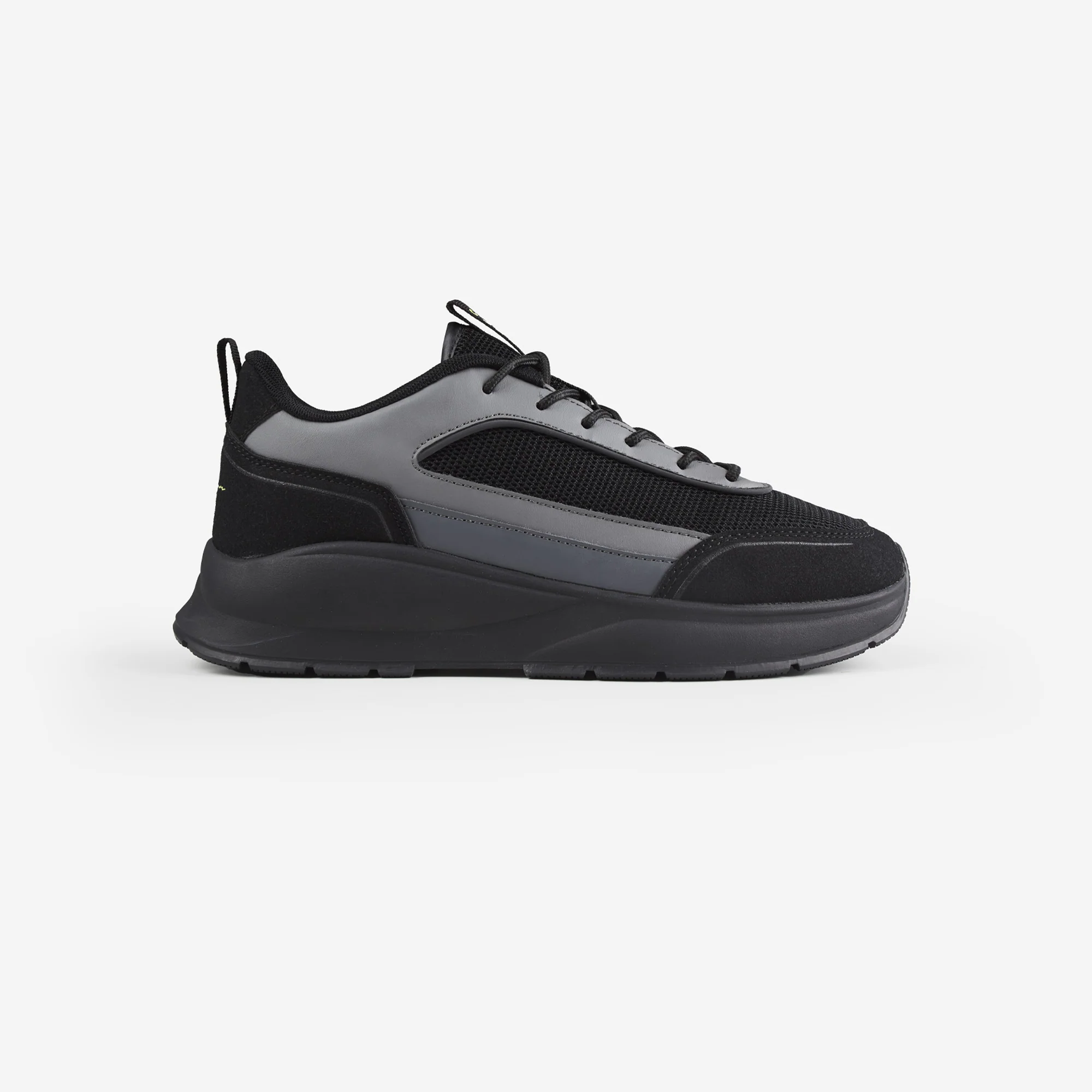 Premium Tech Runner | Black/Grey - Image 3