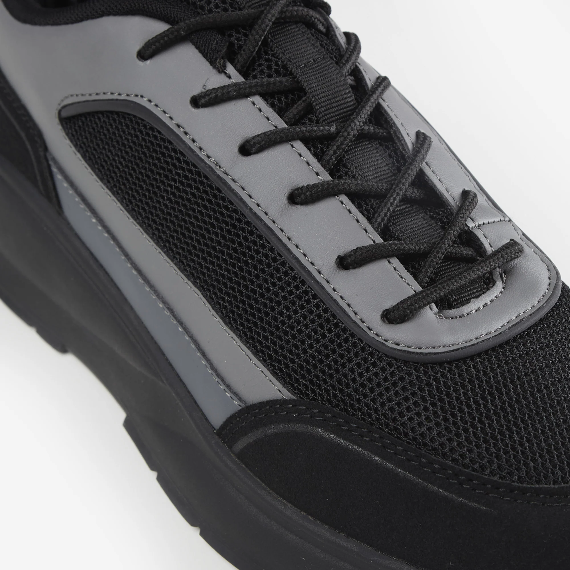 Premium Tech Runner | Black/Grey - Image 8