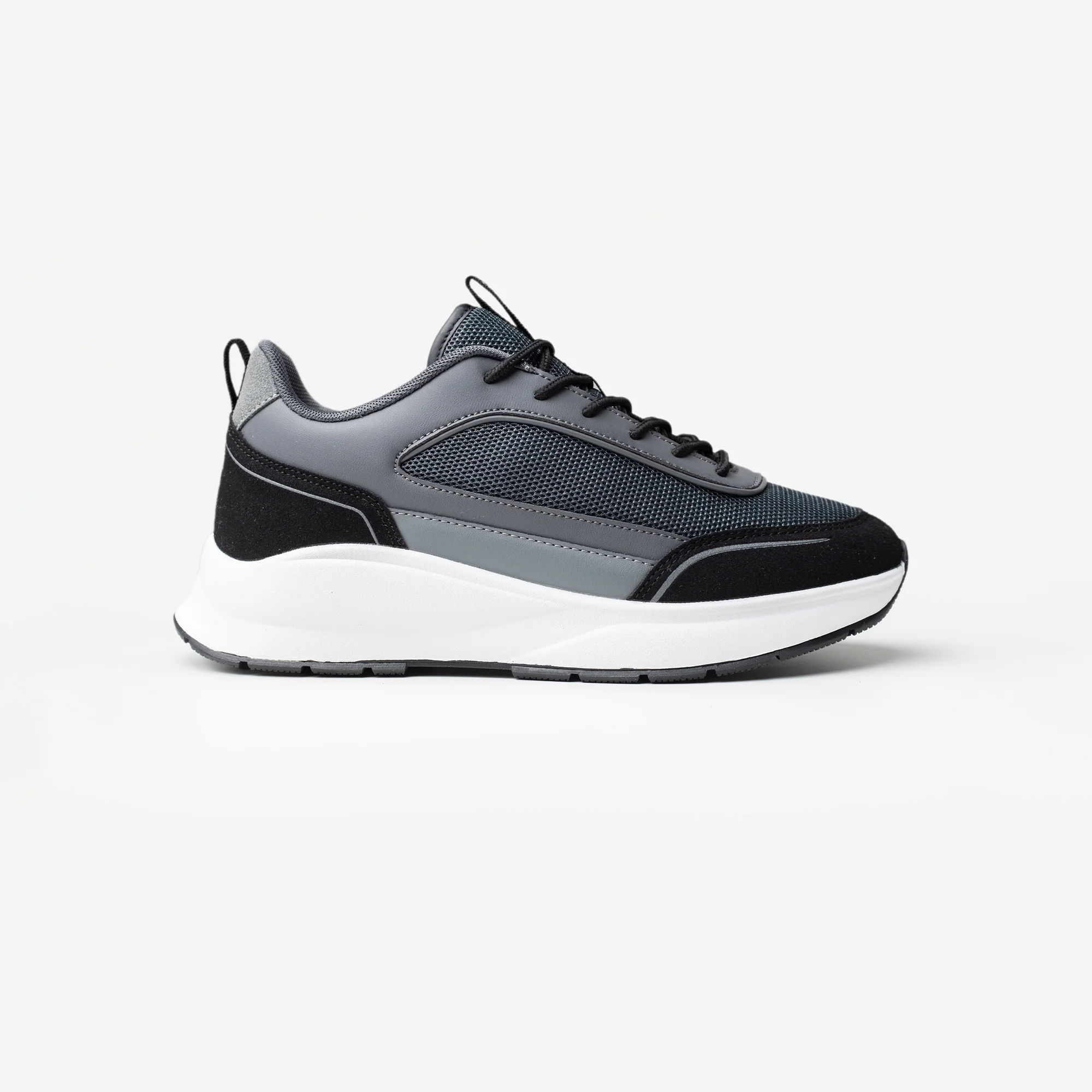 Premium Tech Runner | Black/White - Image 3