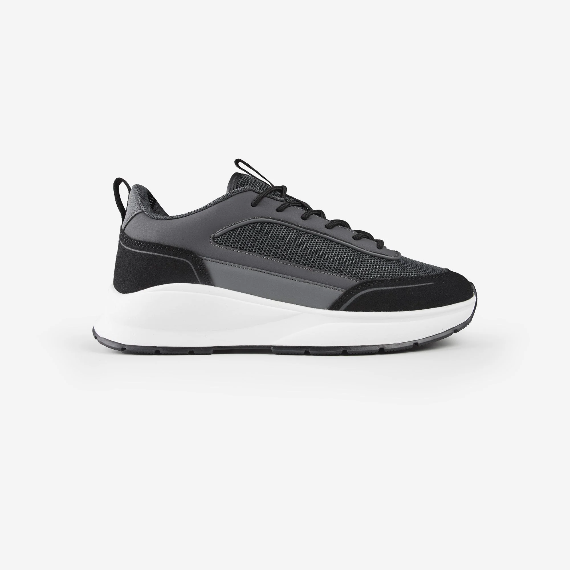 Premium Tech Runner | Black/White - Image 3