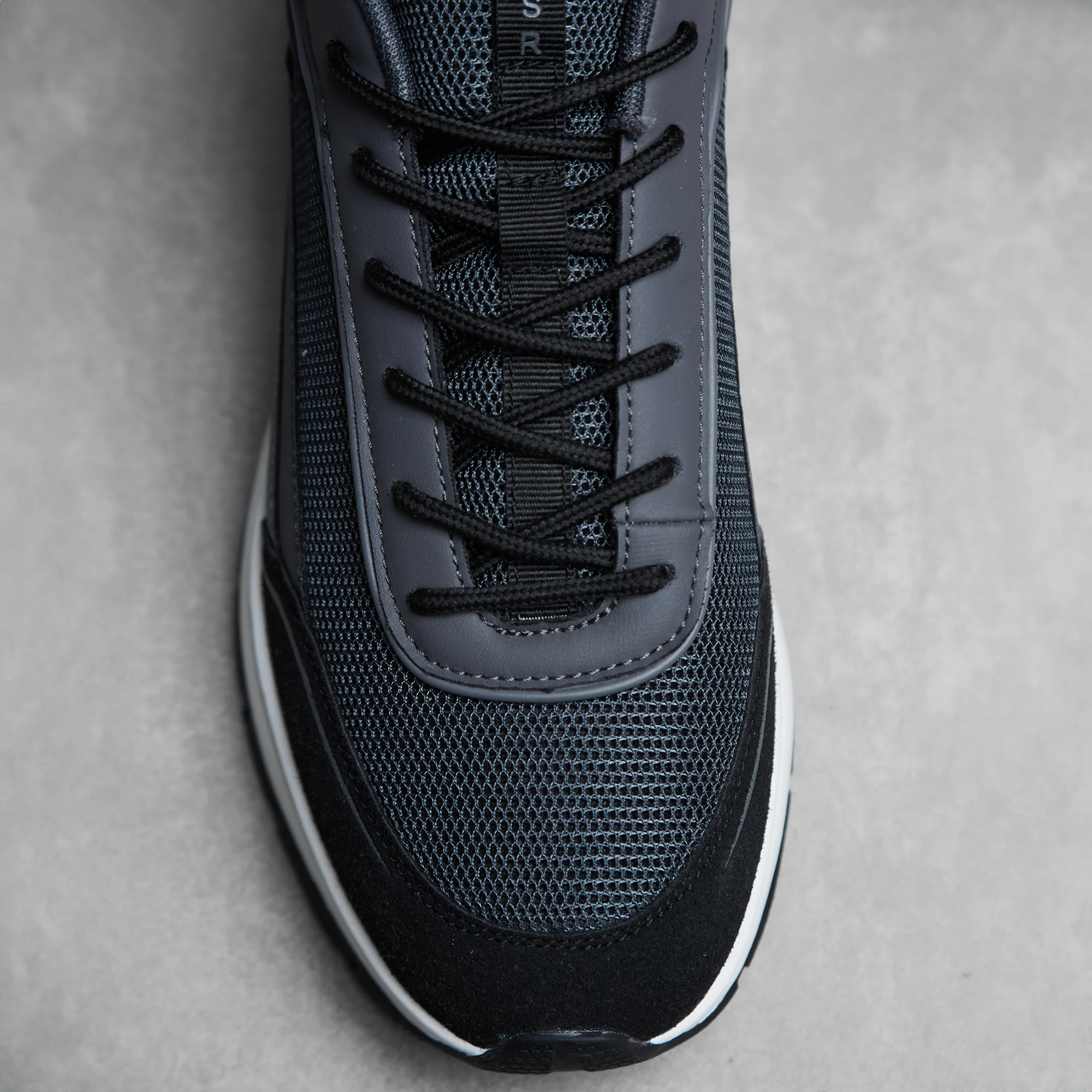 Premium Tech Runner | Black/White - Image 8