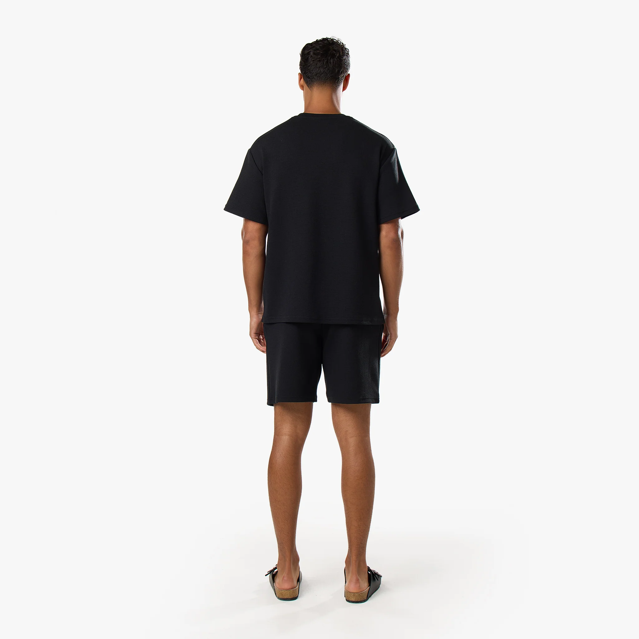 Relaxed Crinkle Twinset | Black - Image 10