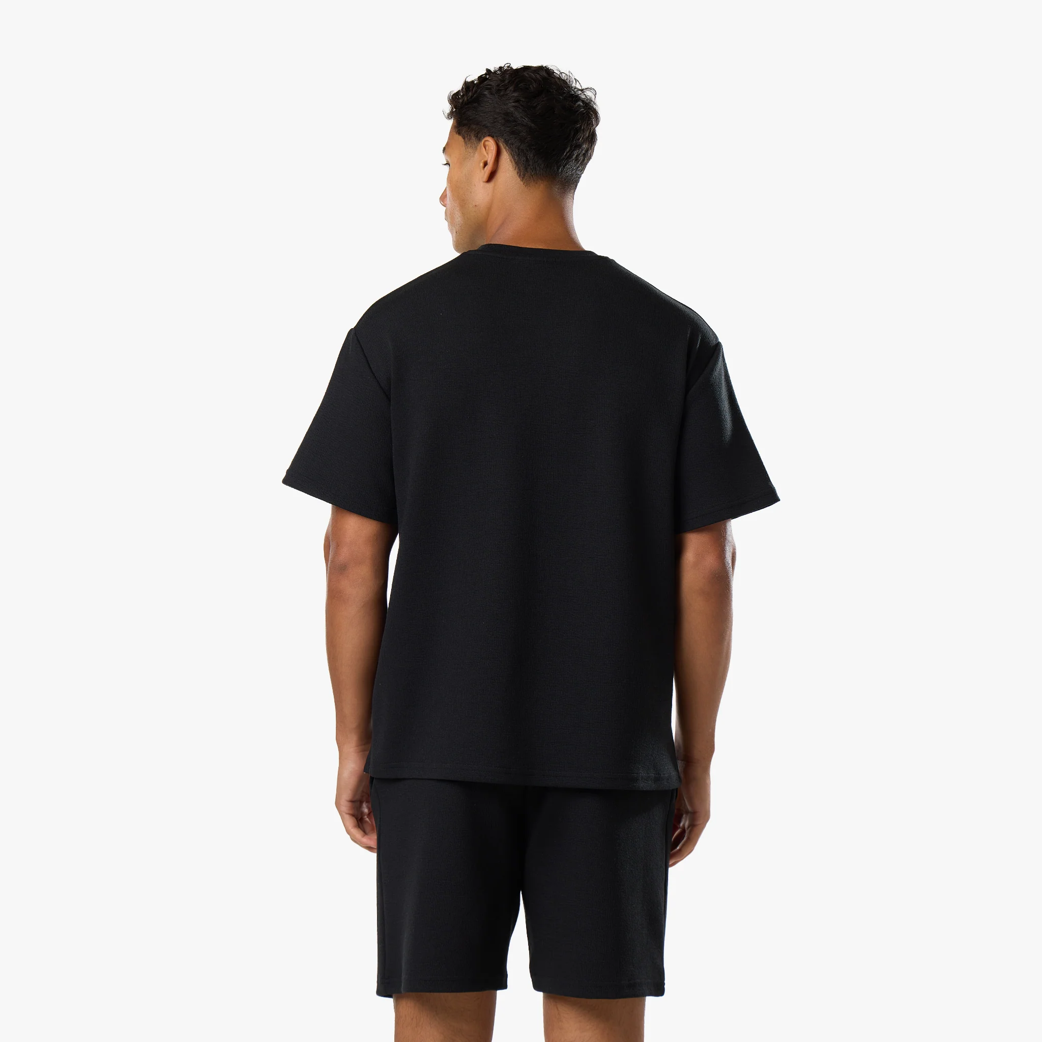 Relaxed Crinkle Twinset | Black - Image 11