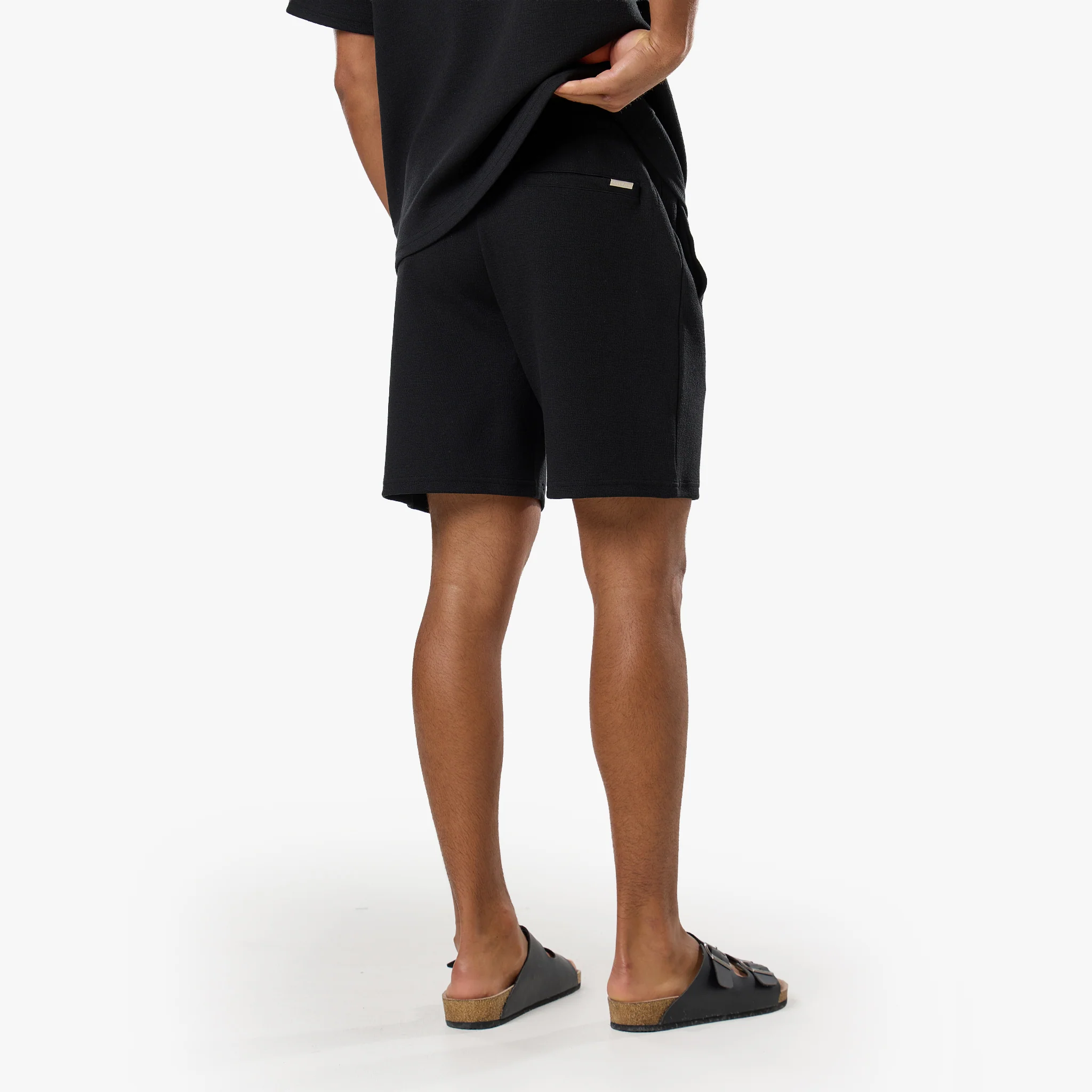 Relaxed Crinkle Twinset | Black - Image 12