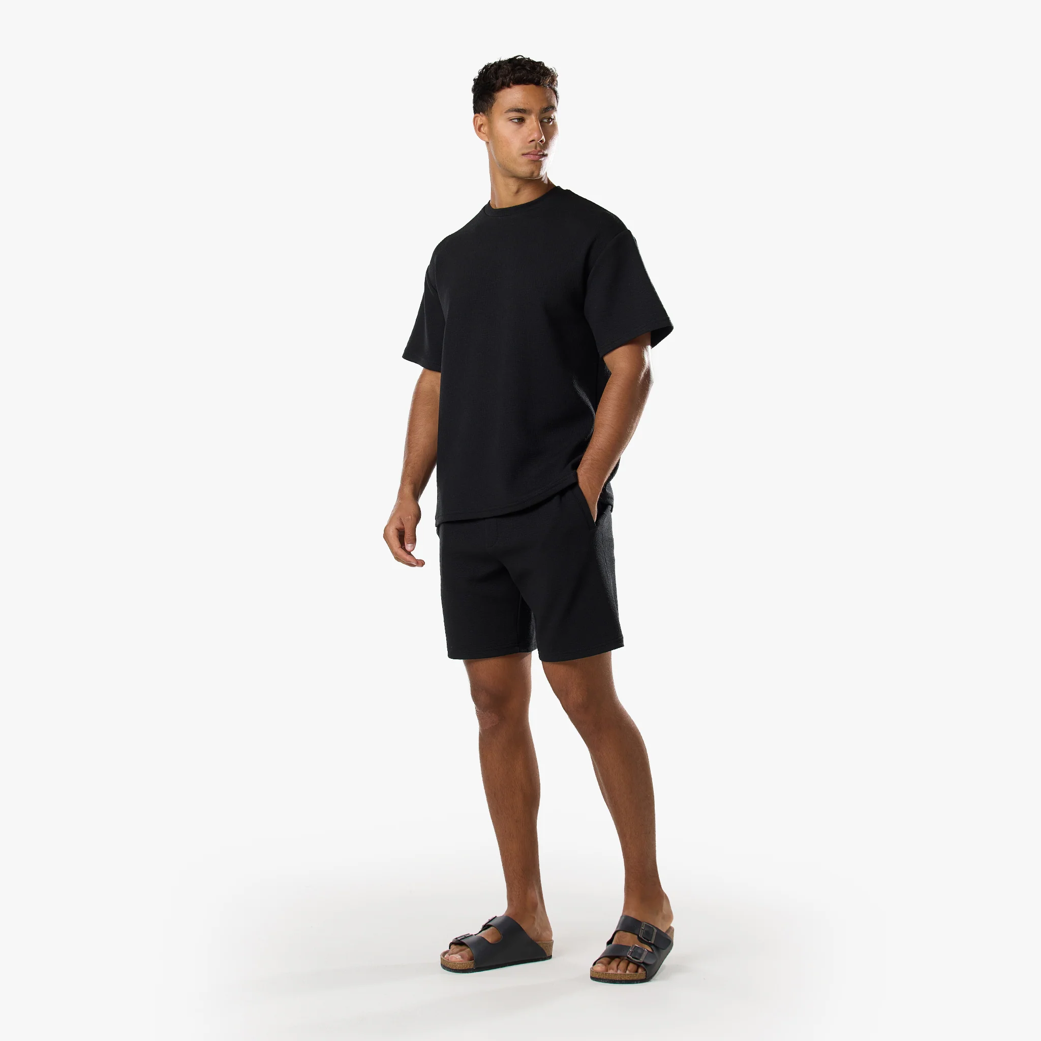 Relaxed Crinkle Twinset | Black - Image 2