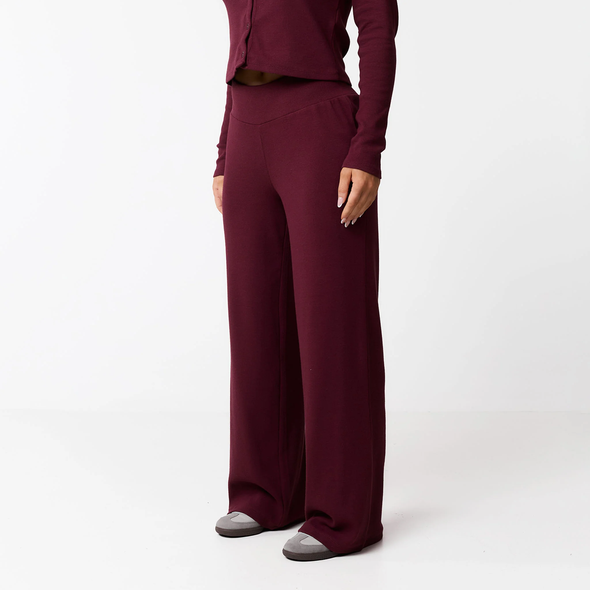 Ribbed Open Hem Trousers | Burgundy