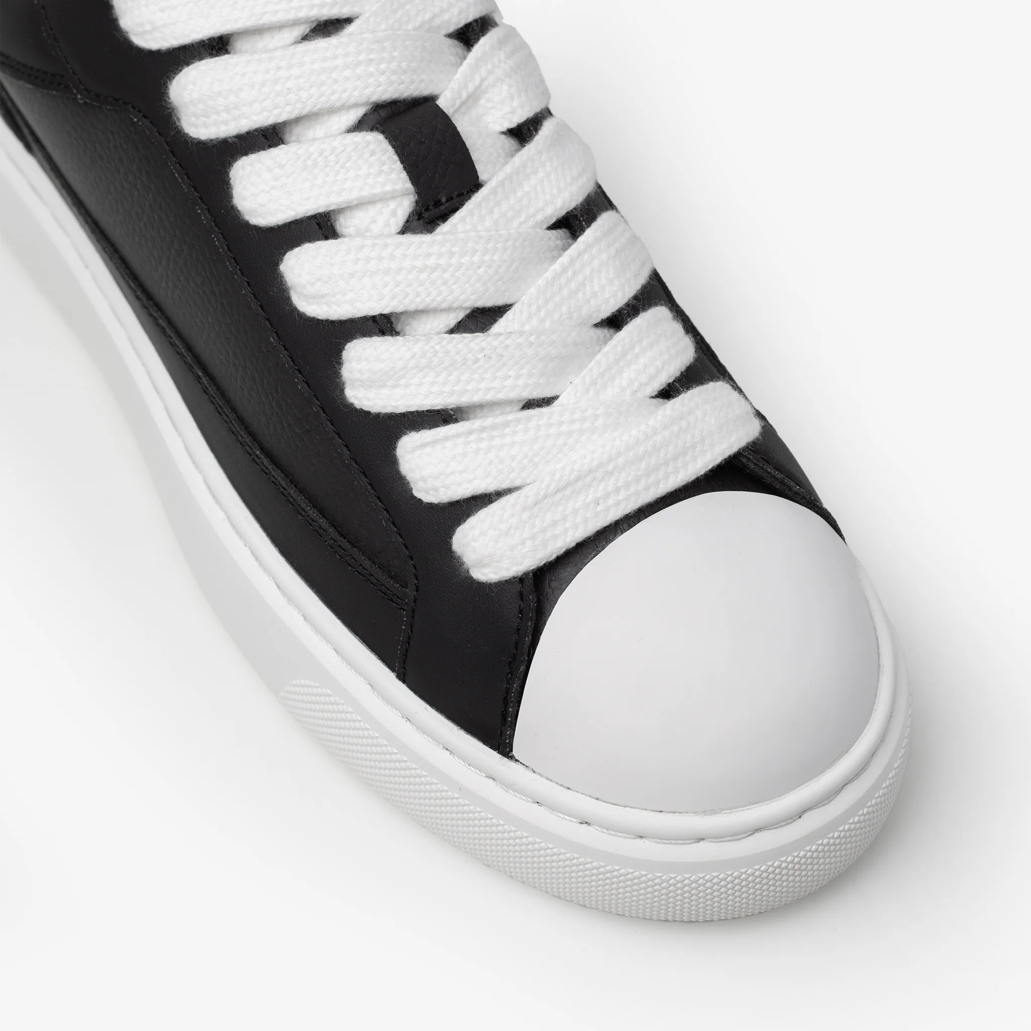 Skate Shoe | Black/White - Image 5