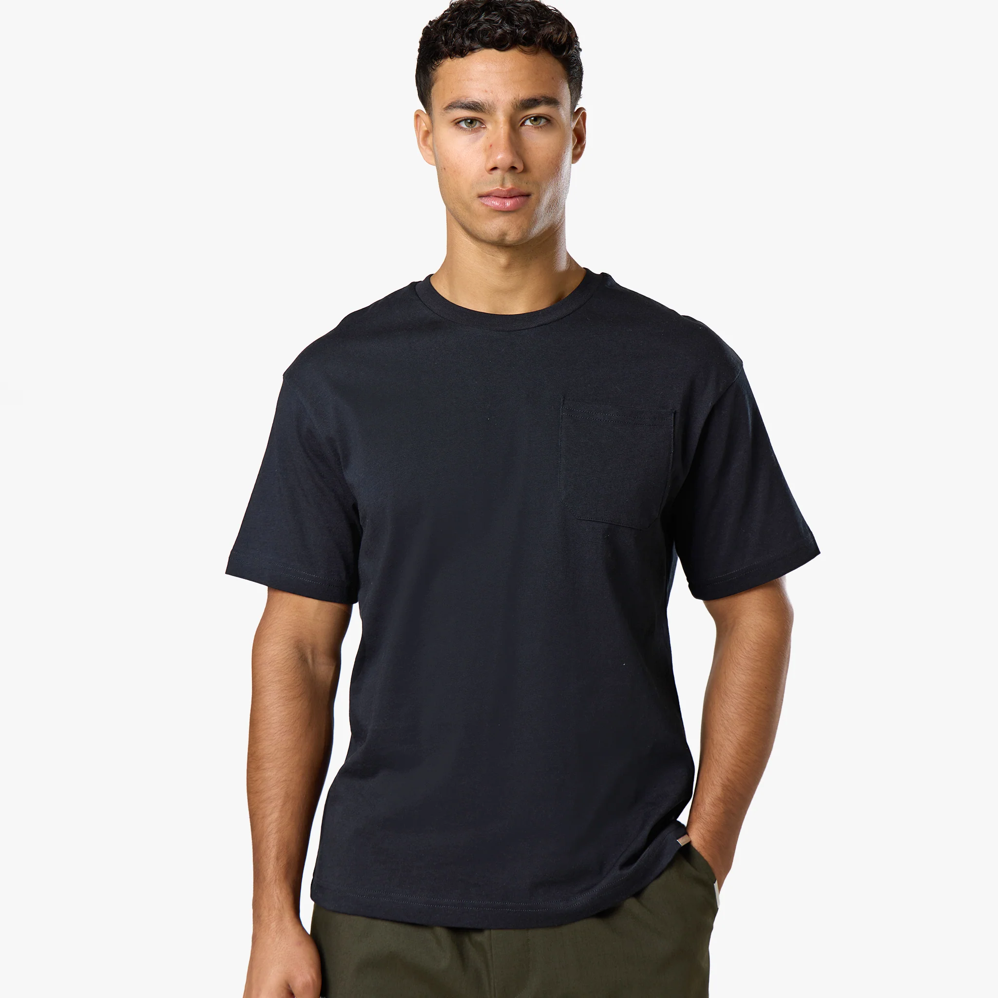 Smart Pocket T-Shirt | Black - Image 5