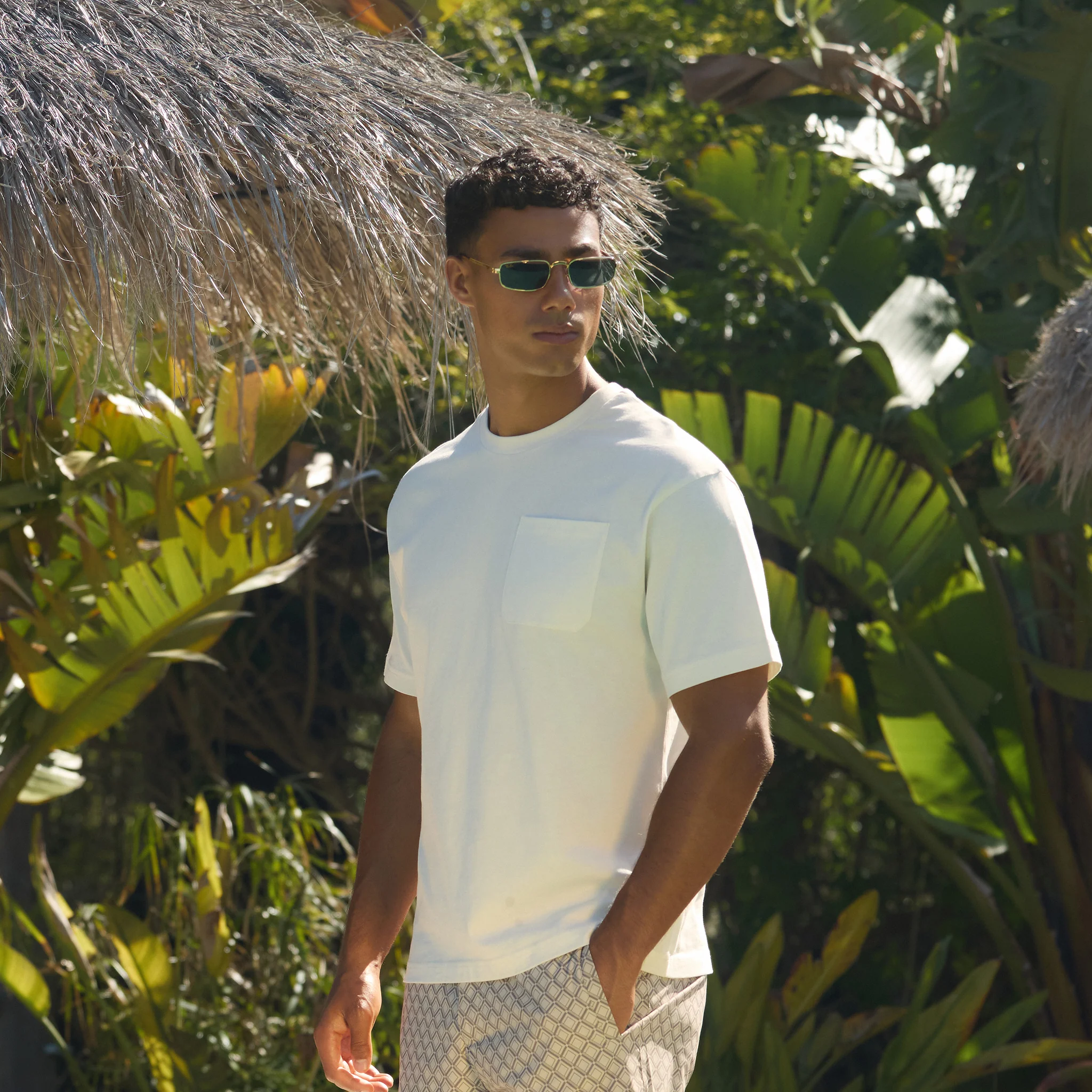 Smart Pocket T-Shirt | Off White - Image 2