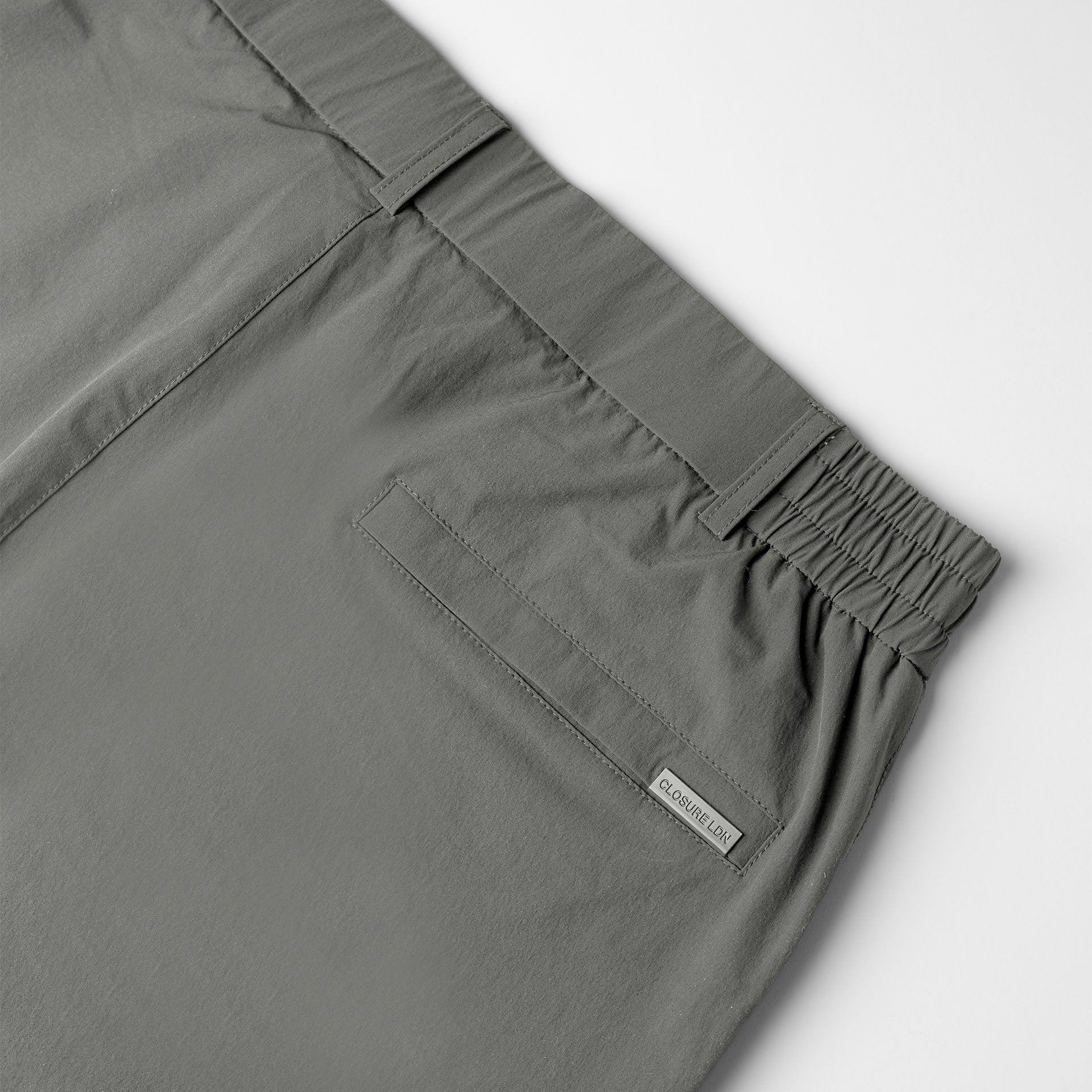 Smart Tech Chino | Olive - Image 5