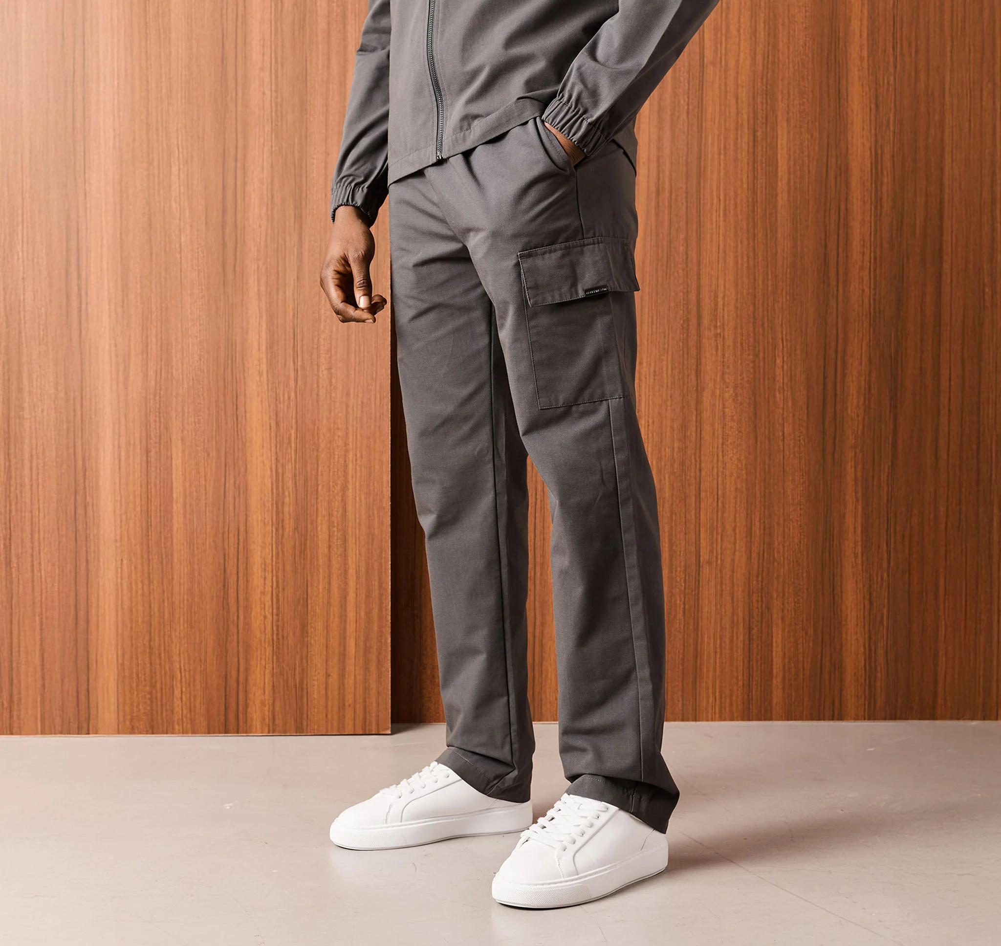Smart Utility Open Hem Trouser | Charcoal - Image 2