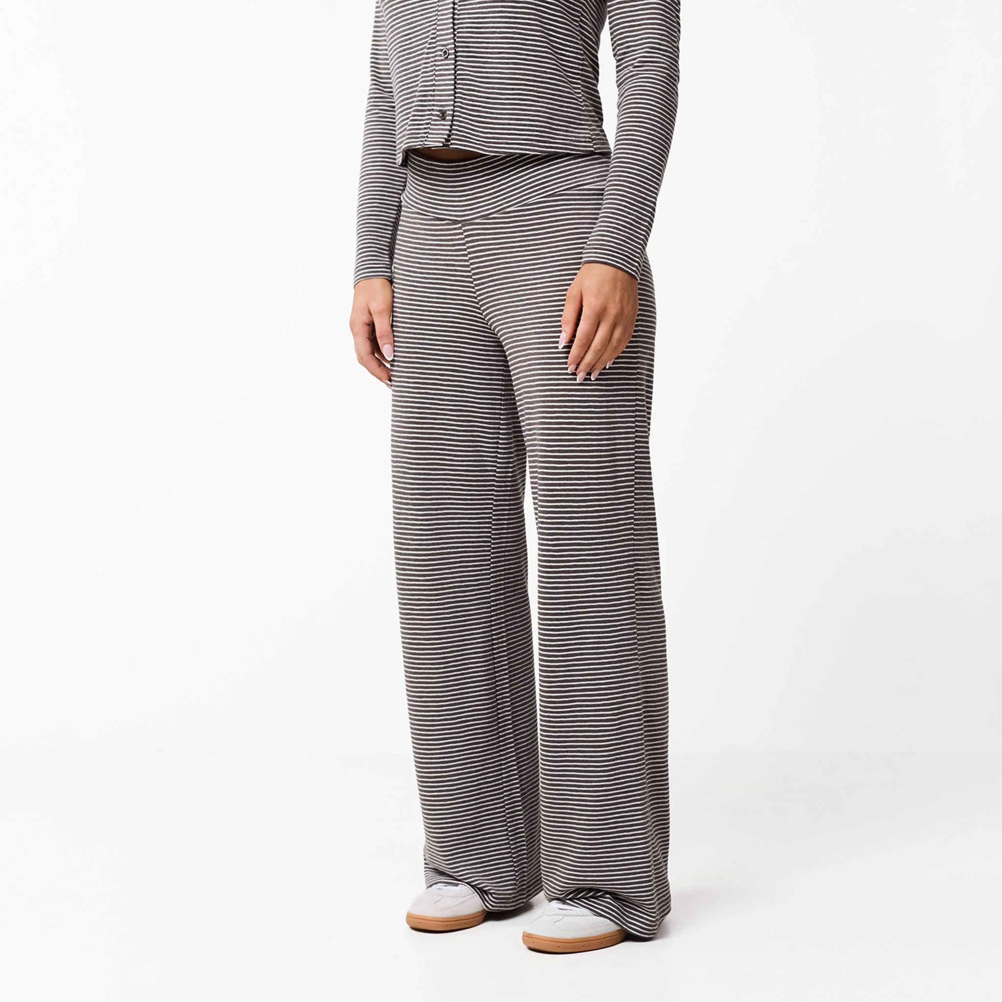 Stripe Open Hem Trousers | White/Brown