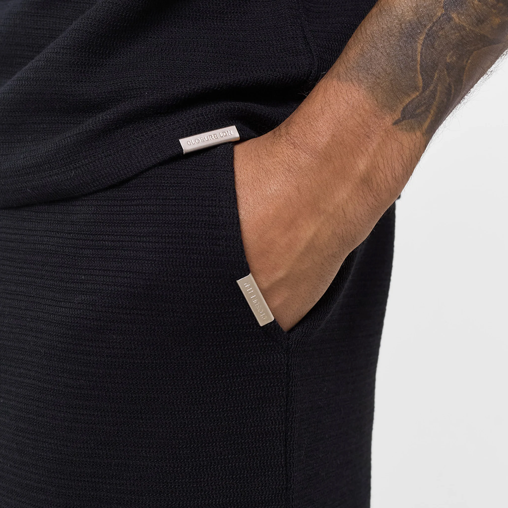Tonal Knit Short | Black - Image 4
